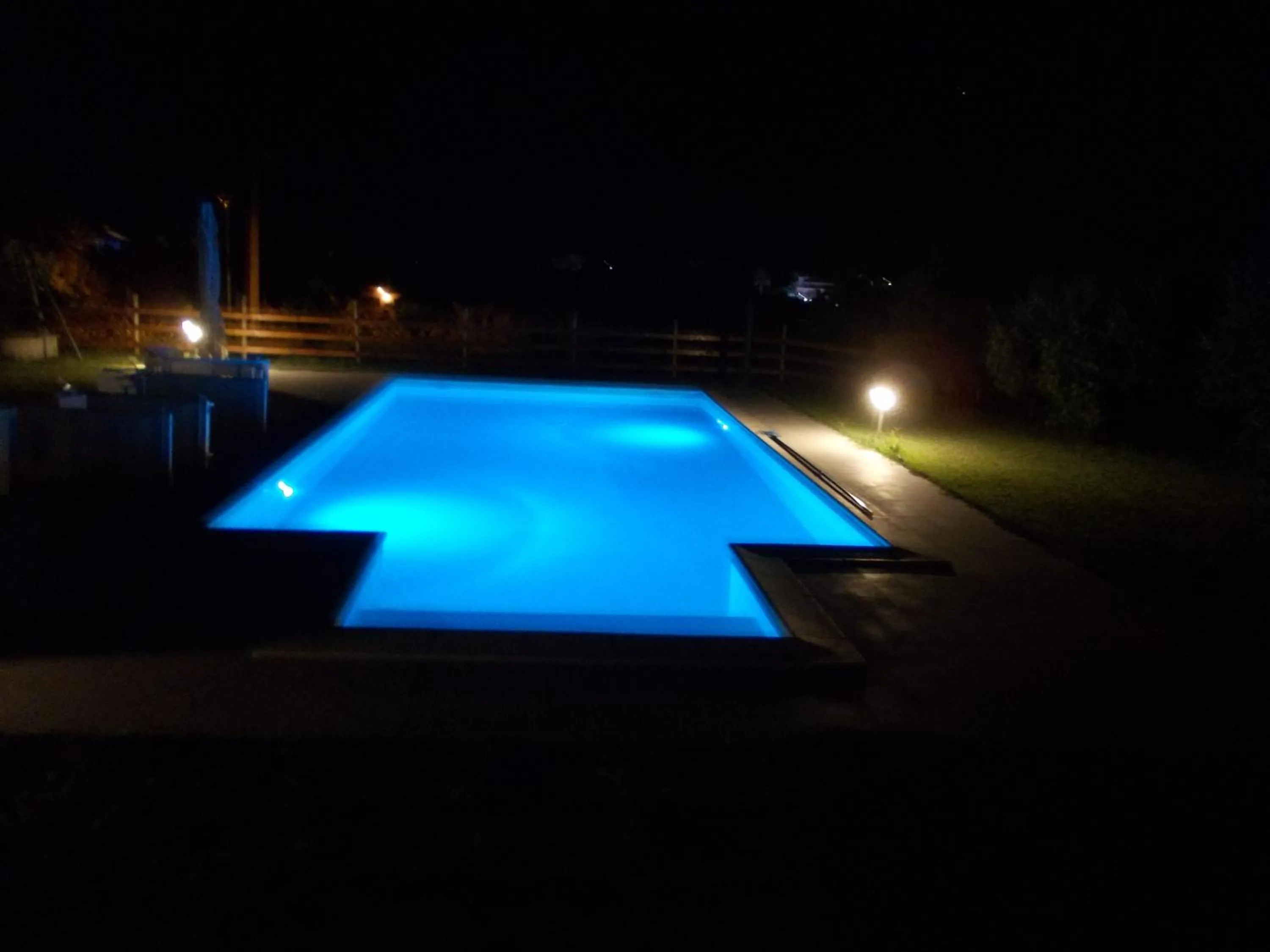Swimming pool in VILLA LAURO LUXURY B&B