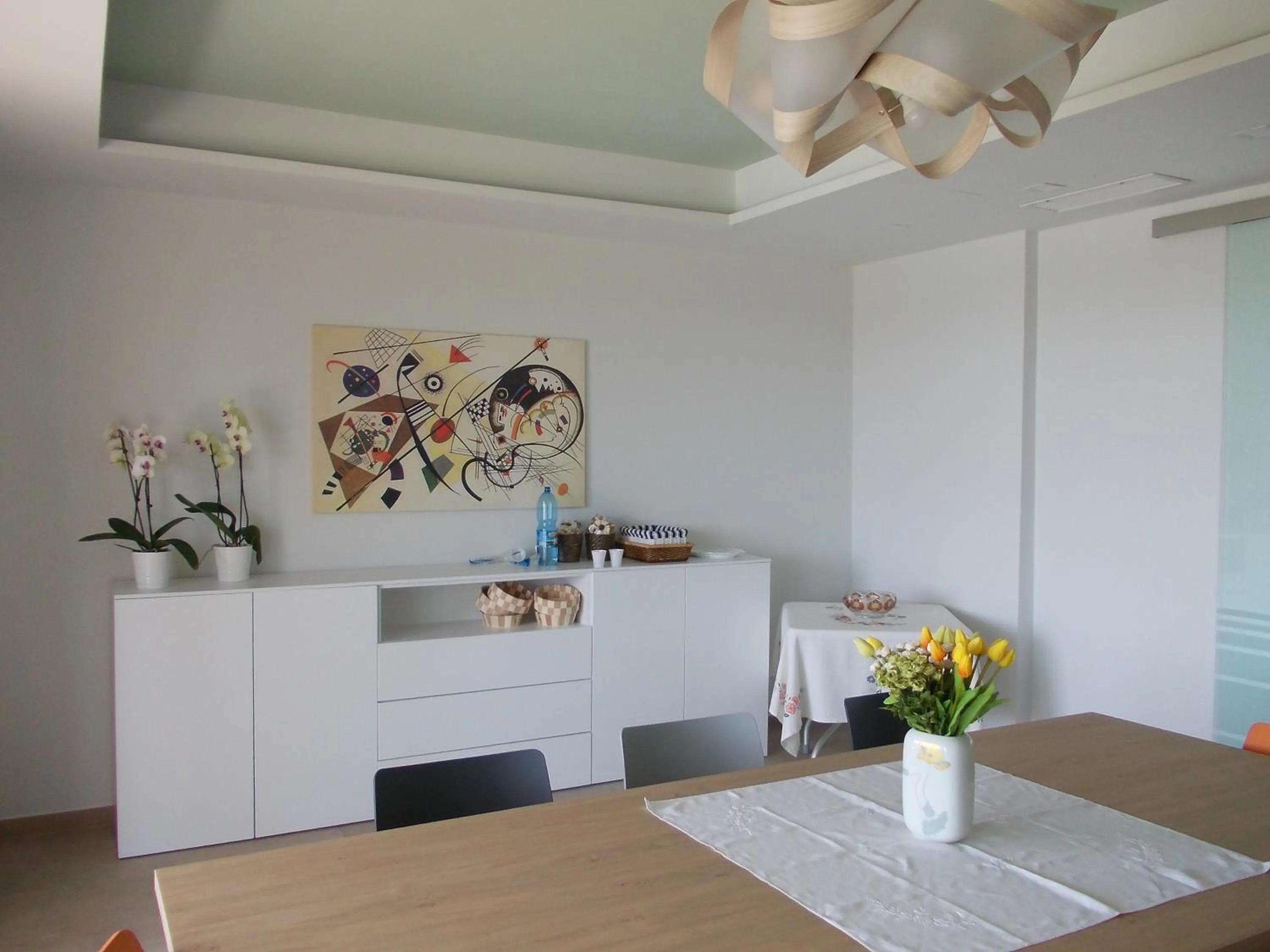 Dining area in VILLA LAURO LUXURY B&B