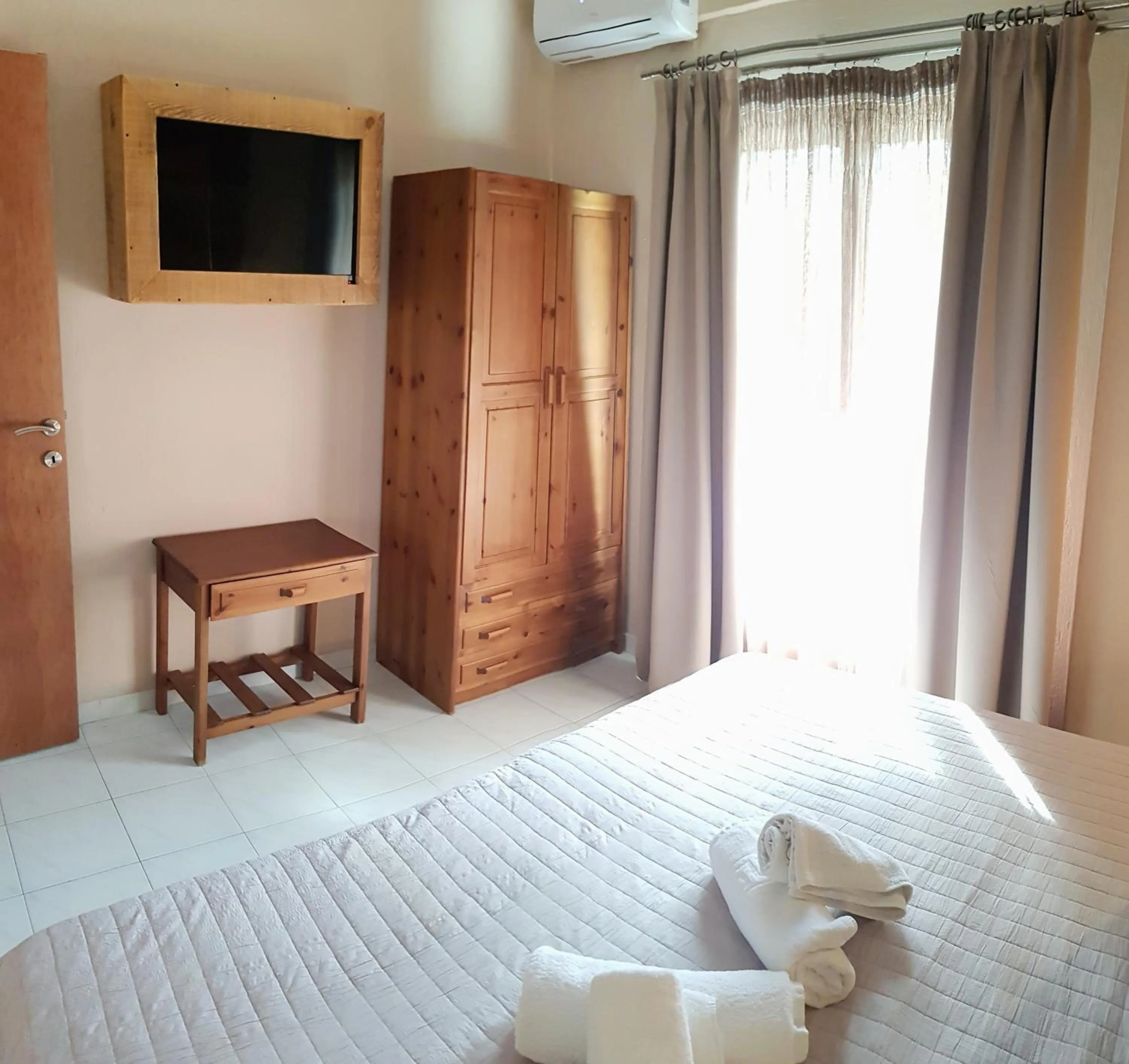 Bedroom in Anemos Hotel