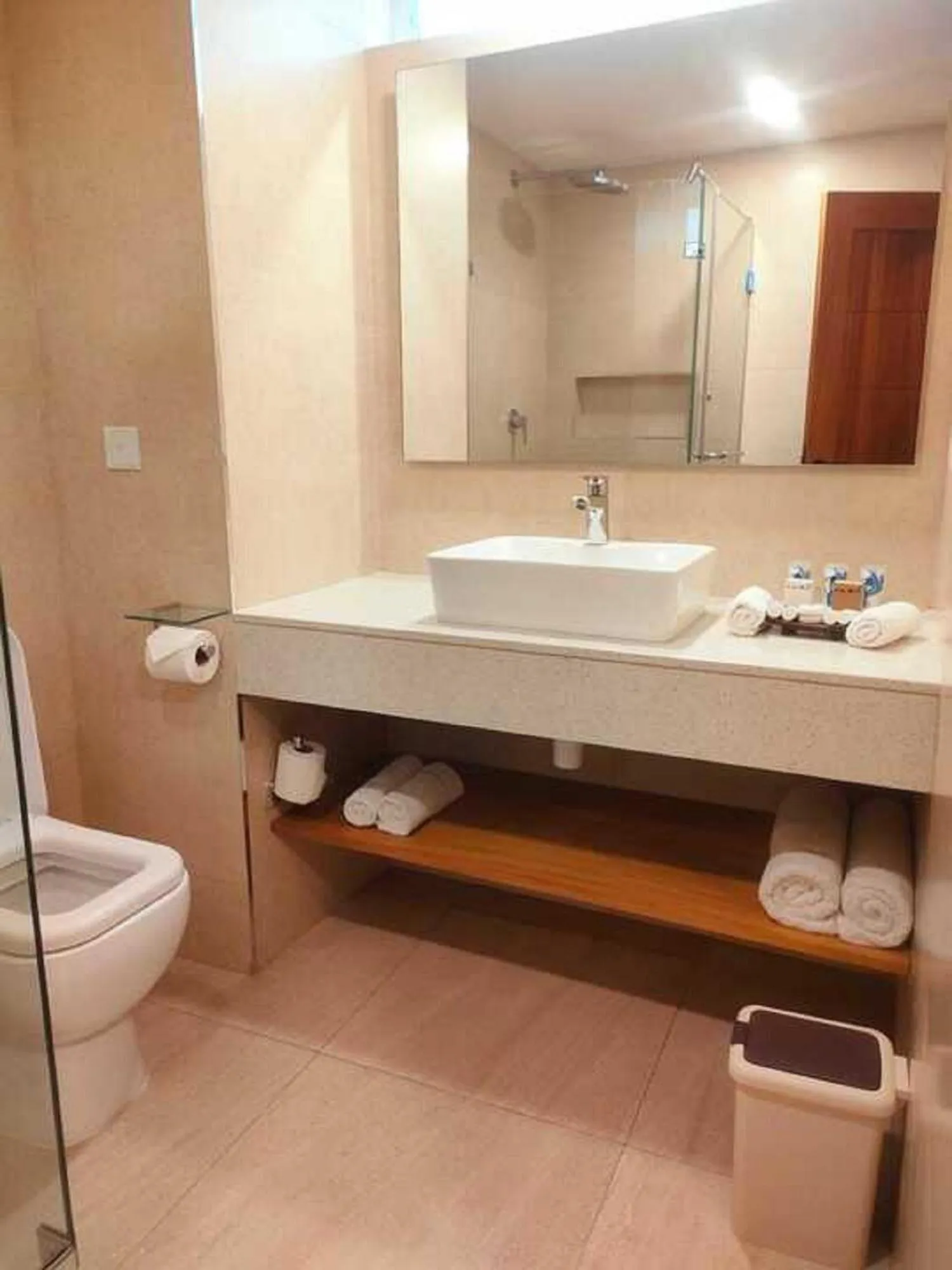 Shower in Bamburi Beach Hotel