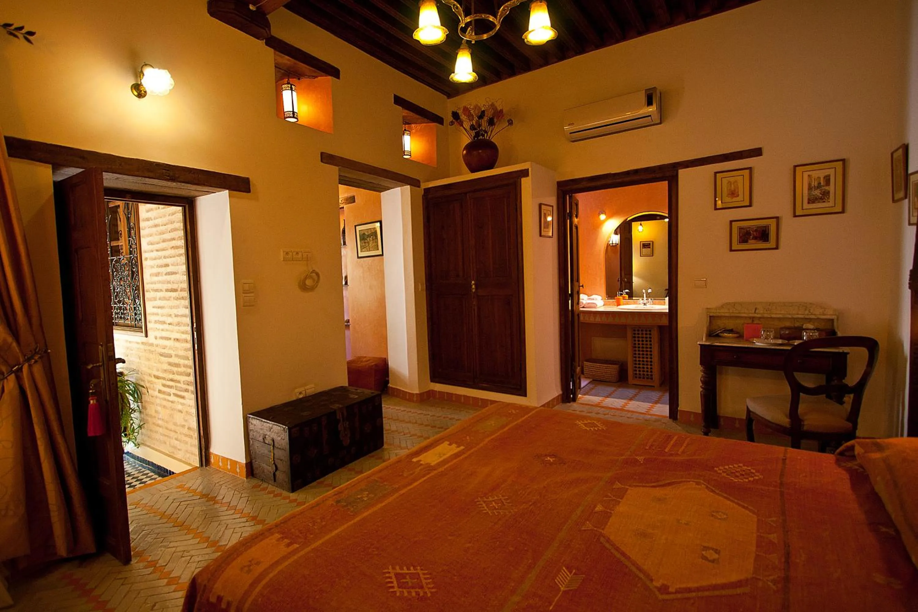 Bedroom, Bed in Ryad Salama