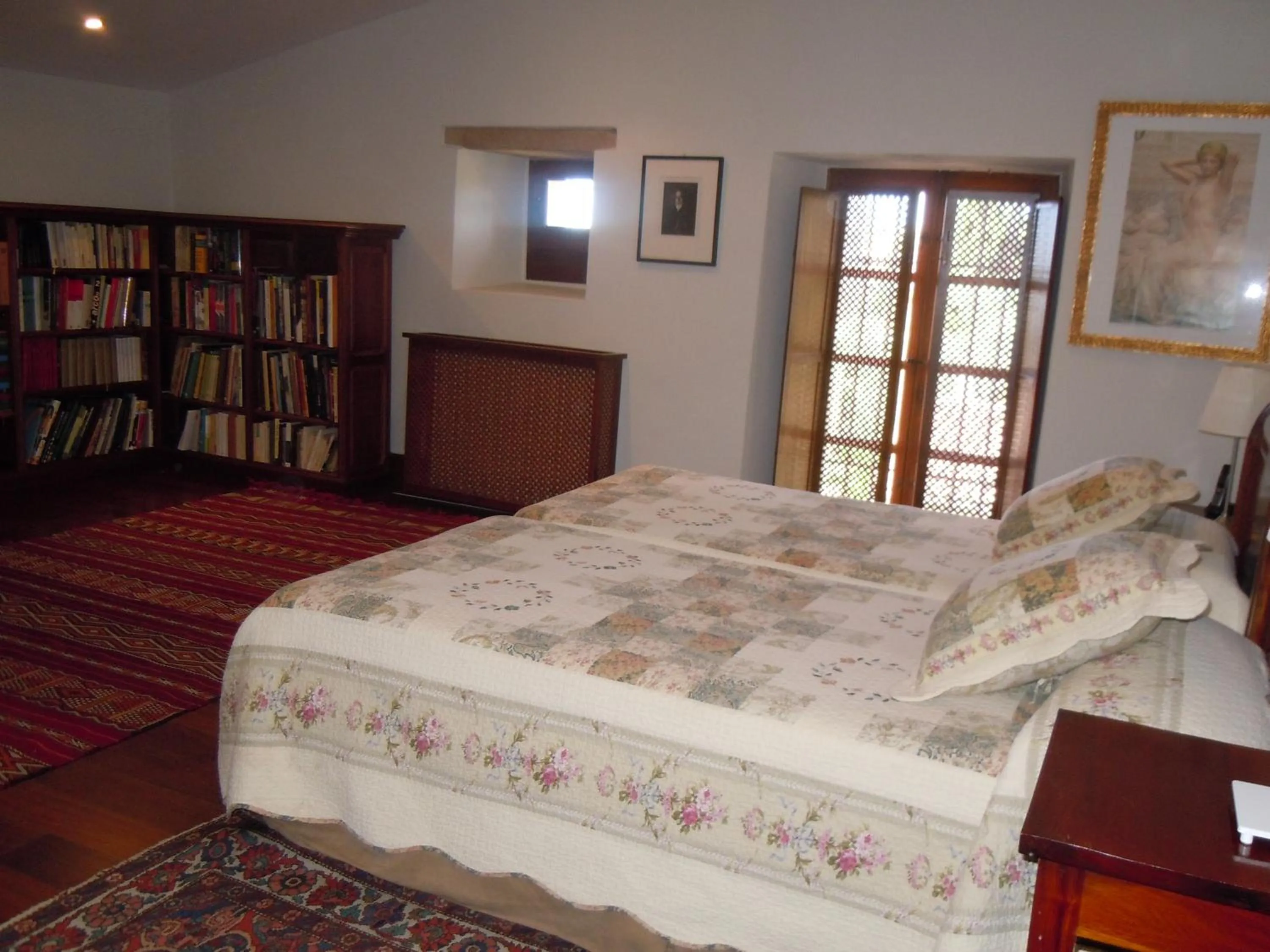 Bed in Palacio Chaves Hotel