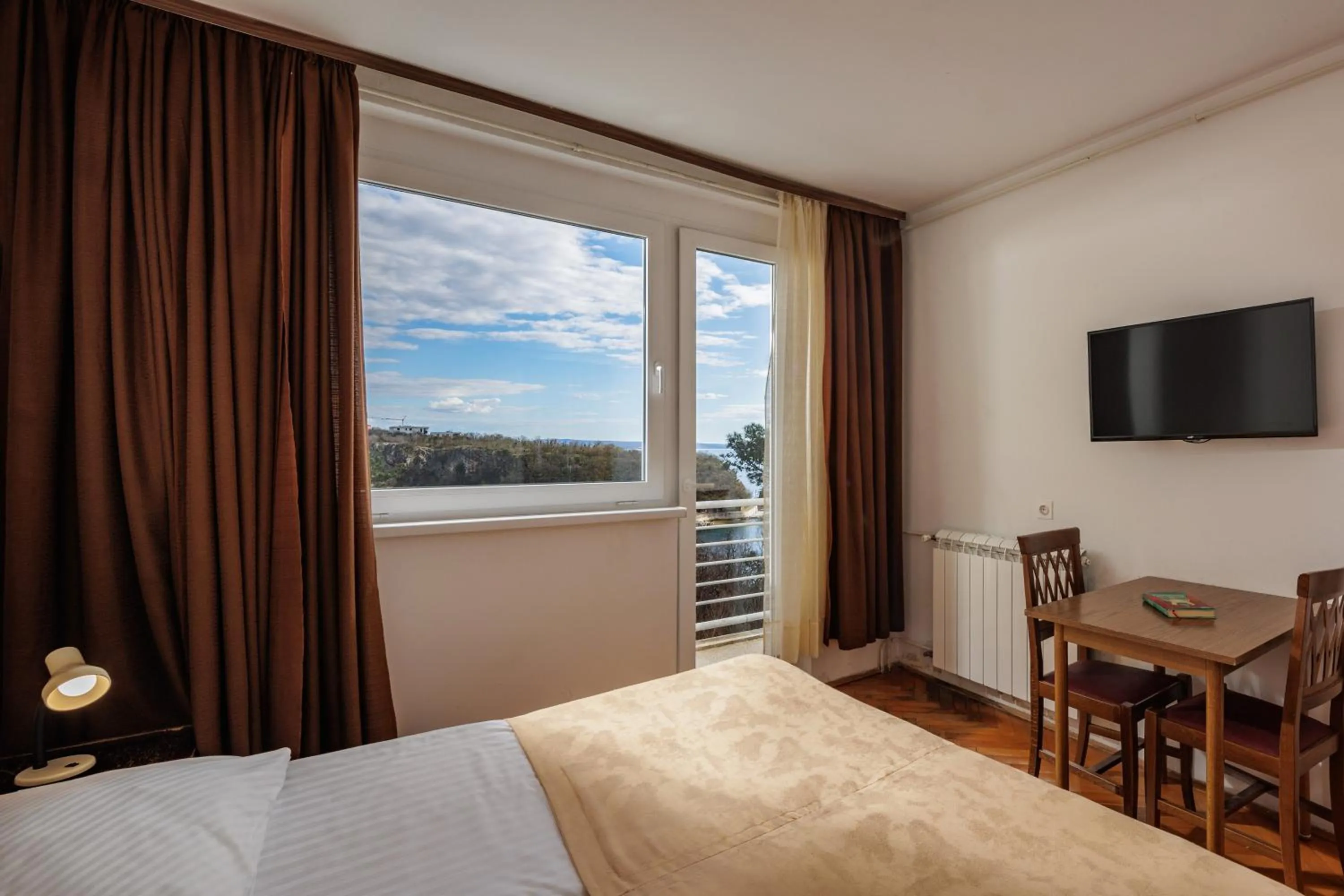 Bed in Boarding House Lucija