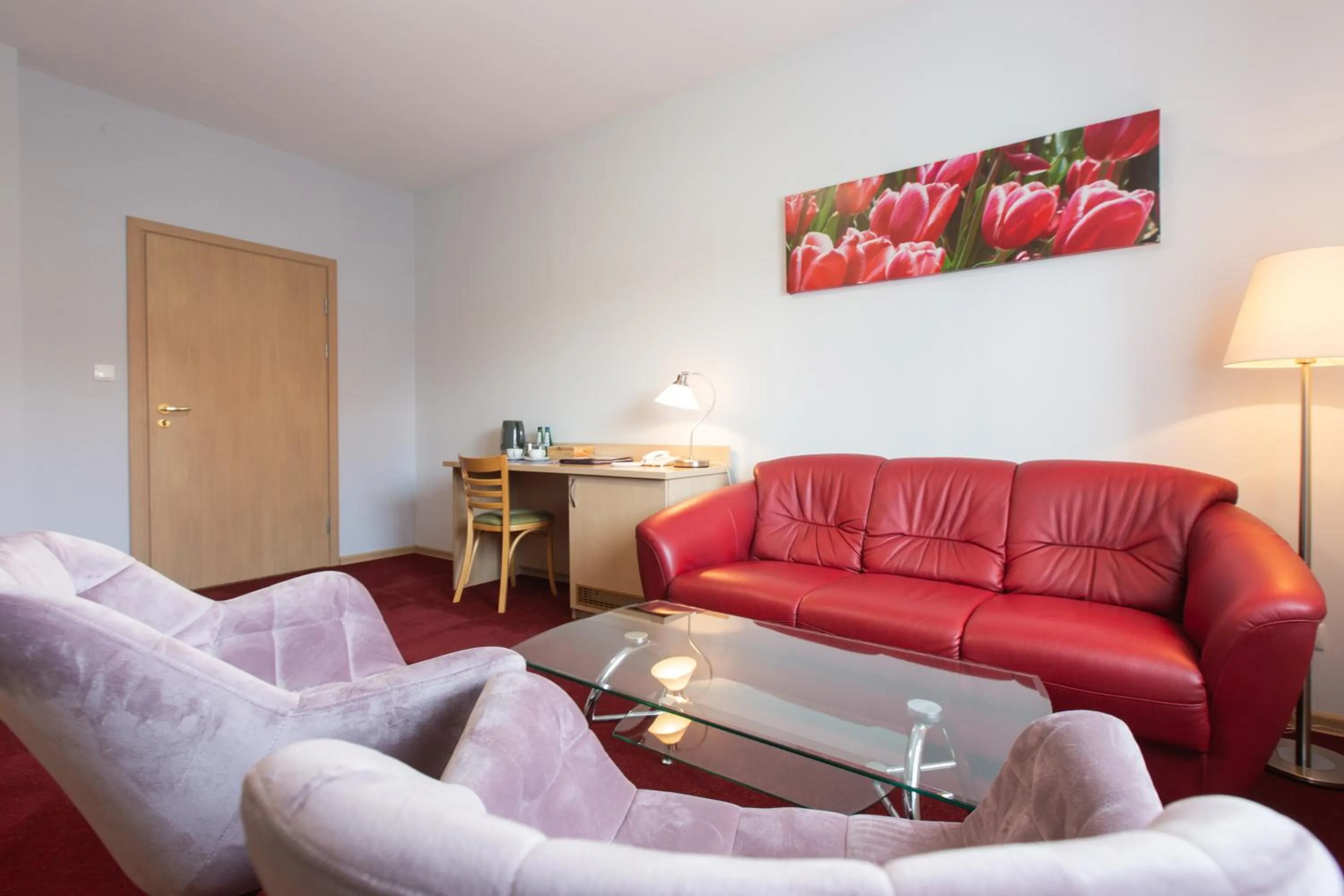 HOTEL ŁABĘDY i Hostel Łabędy