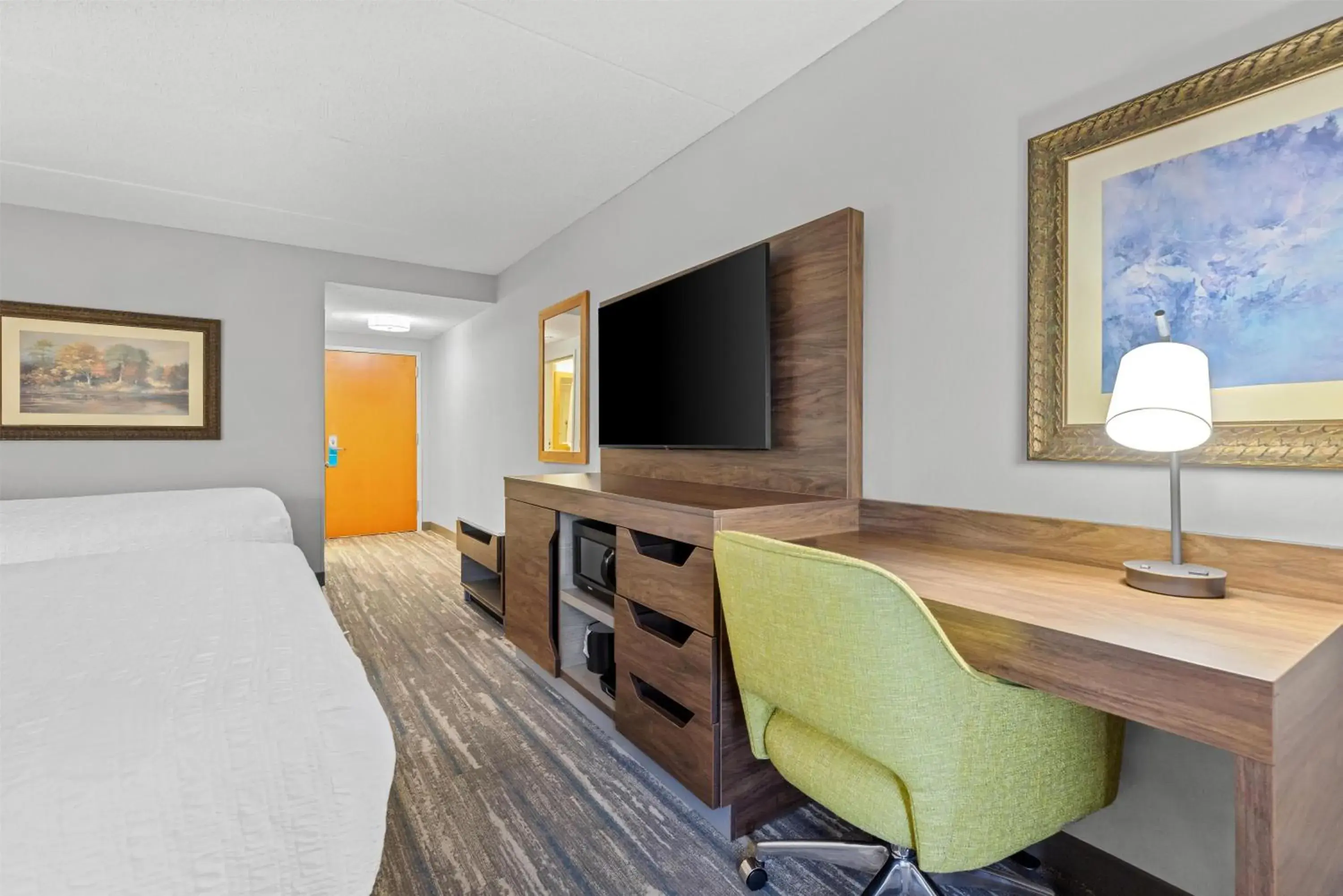 Bedroom, Bed in Hampton Inn Guntersville Bedroom, Bed in Hampton Inn Guntersville