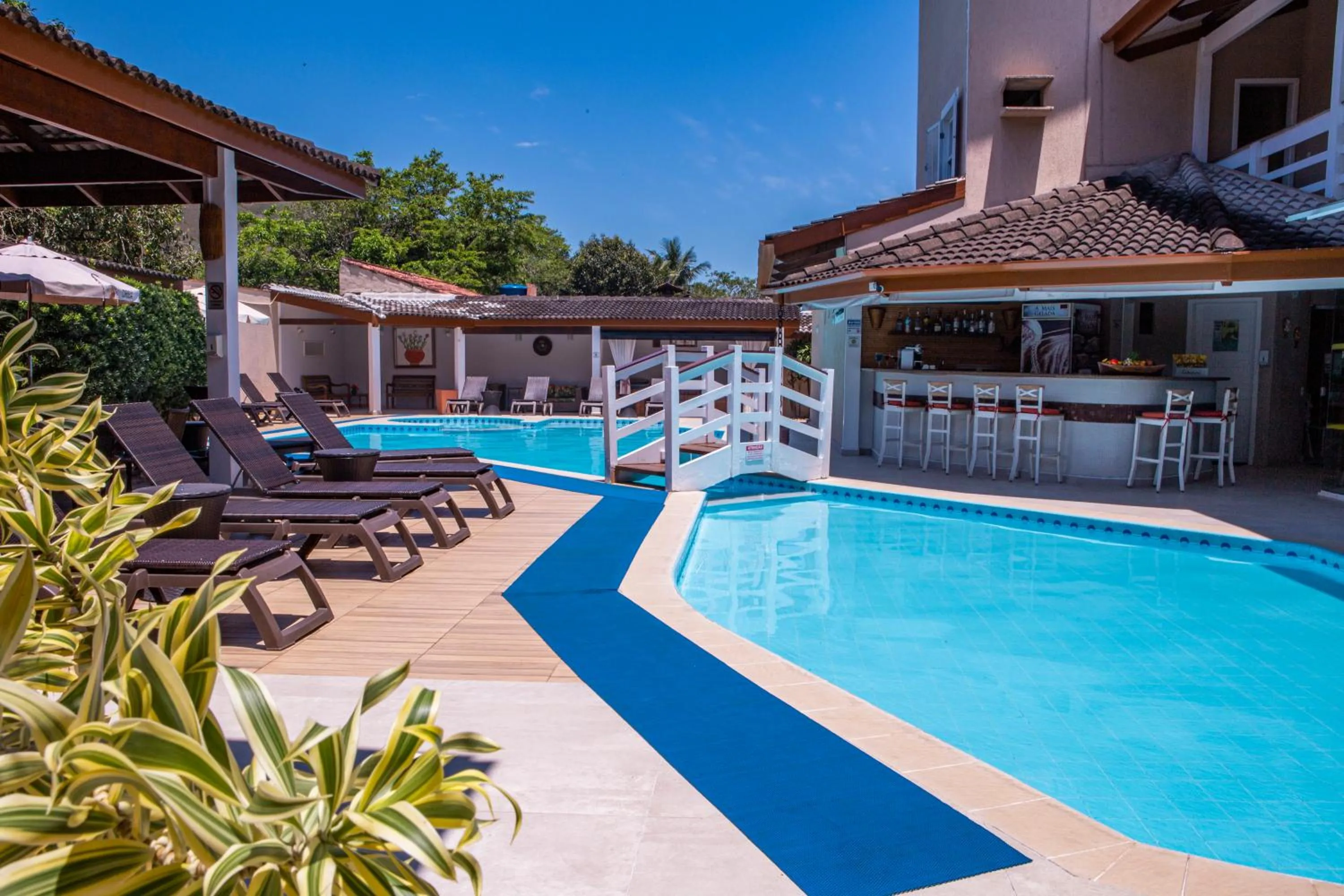 Swimming pool in Ciribaí Praia Hotel