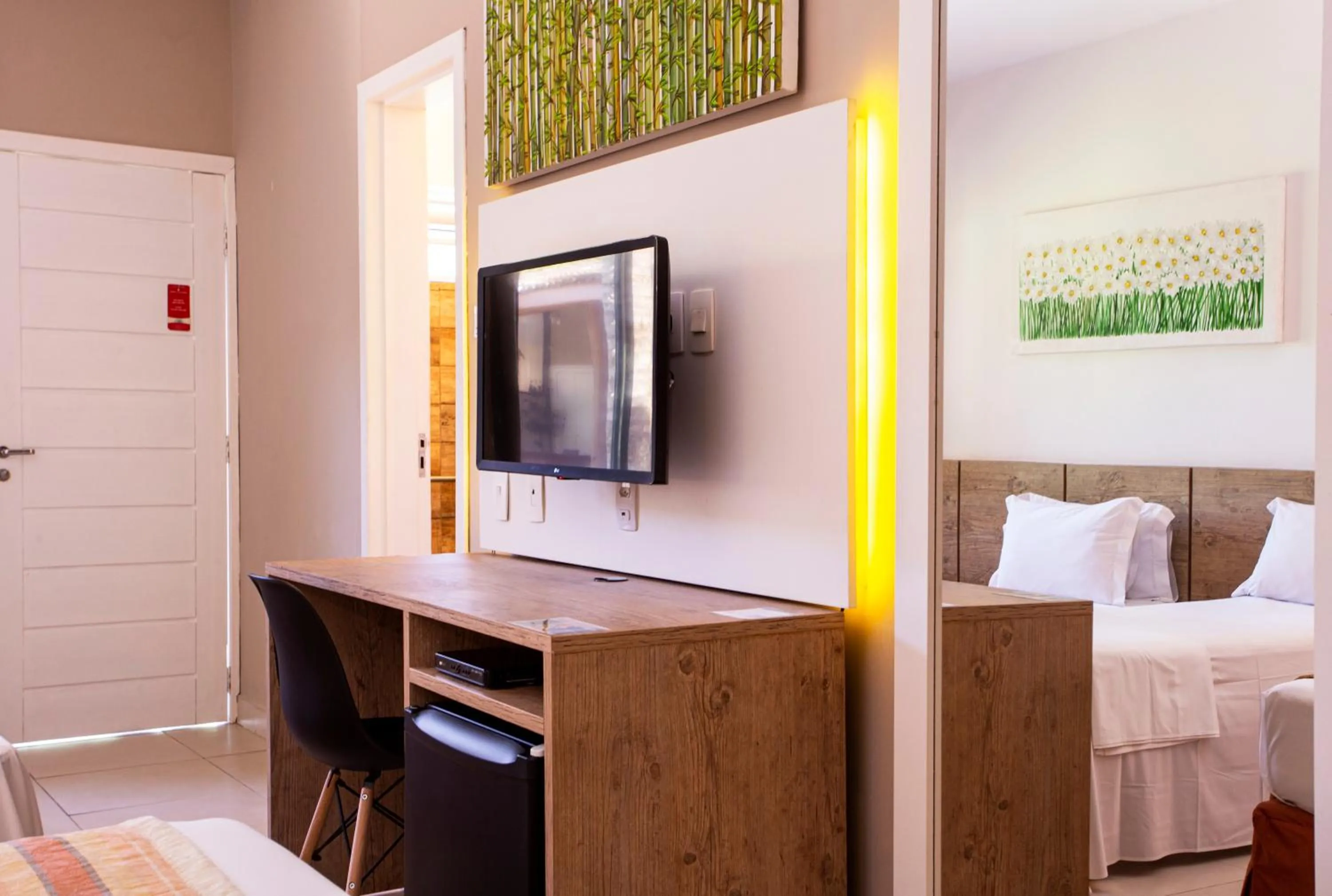 Photo of the whole room, Bed in Ciribaí Praia Hotel