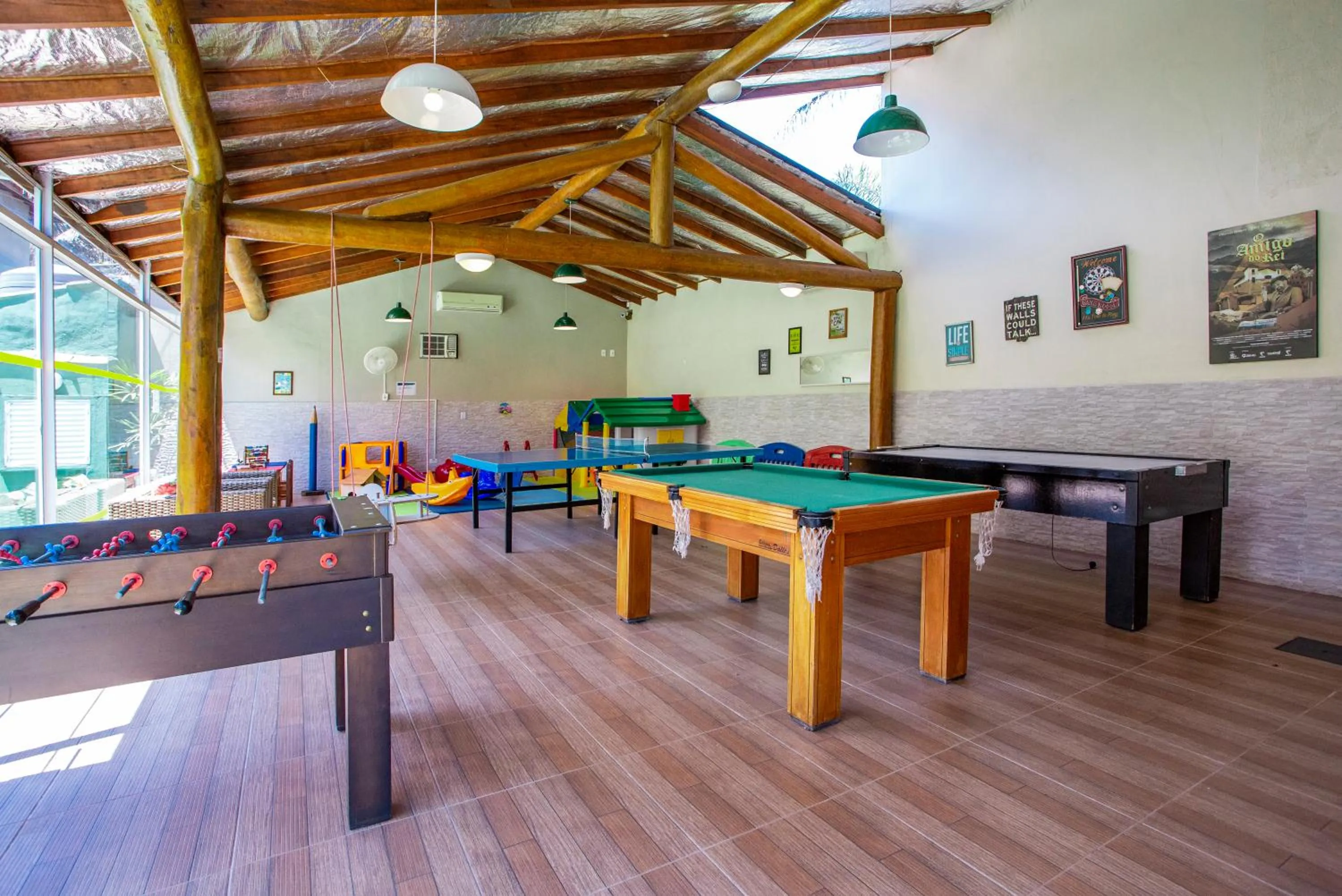Game Room in Ciribaí Praia Hotel