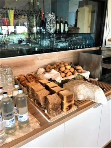 Food and drinks in Hotel King