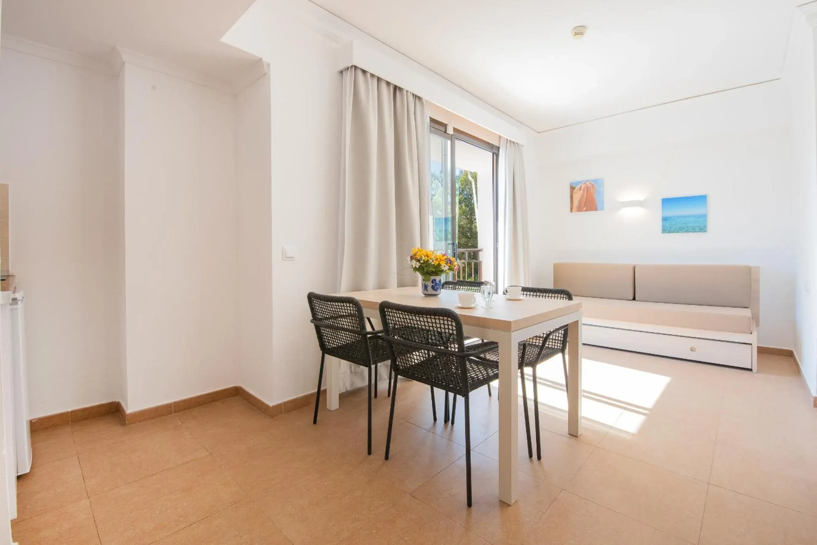 One-Bedroom Apartment in Hotel Playa Mondrago One-Bedroom Apartment in Hotel Playa Mondrago