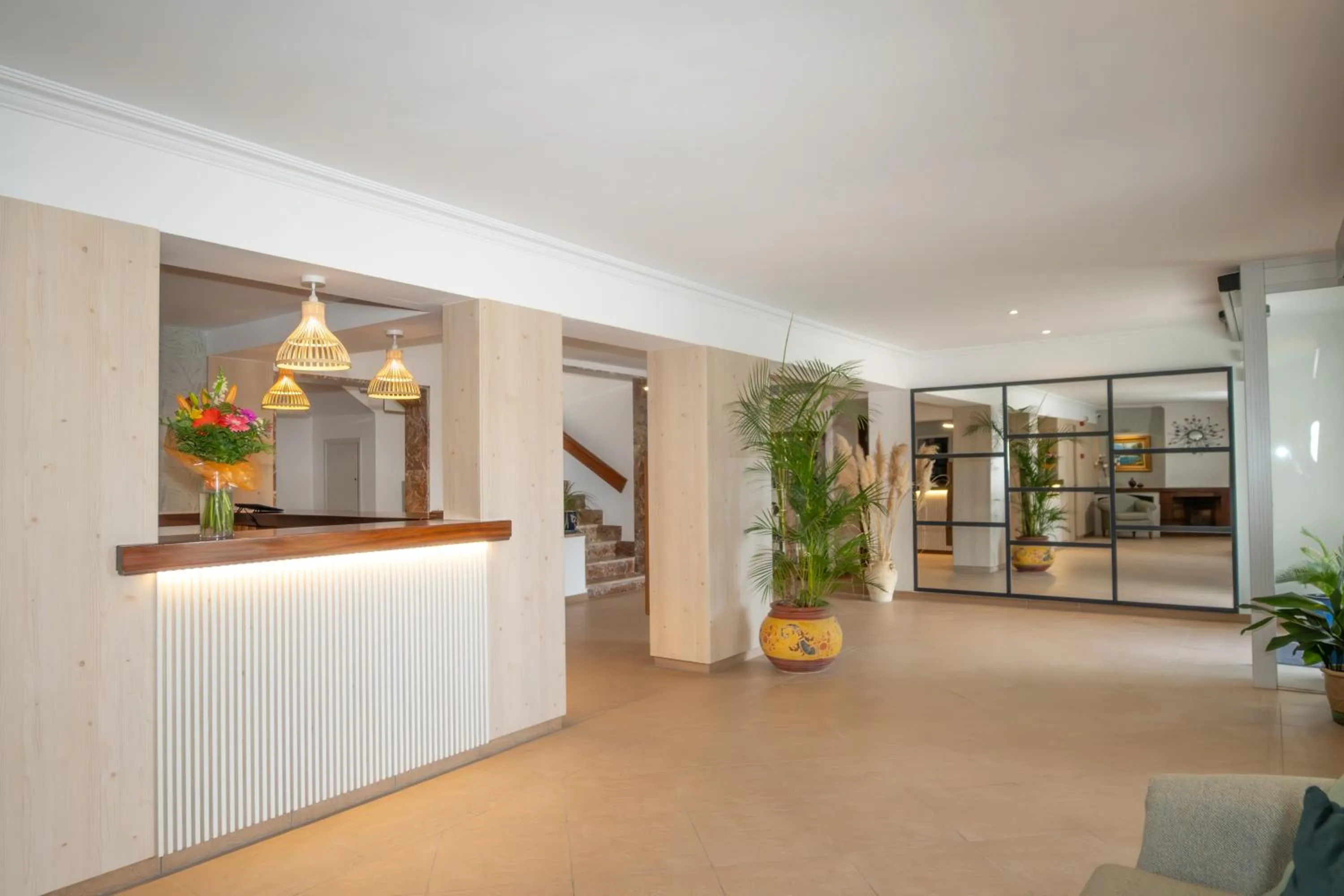 Lobby or reception in Hotel Playa Mondrago