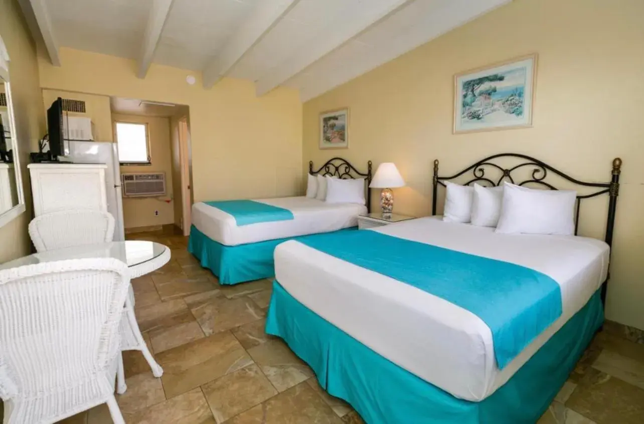 Bed in Aztec Motel Wildwood Crest Beach Bed in Aztec Motel Wildwood Crest Beach