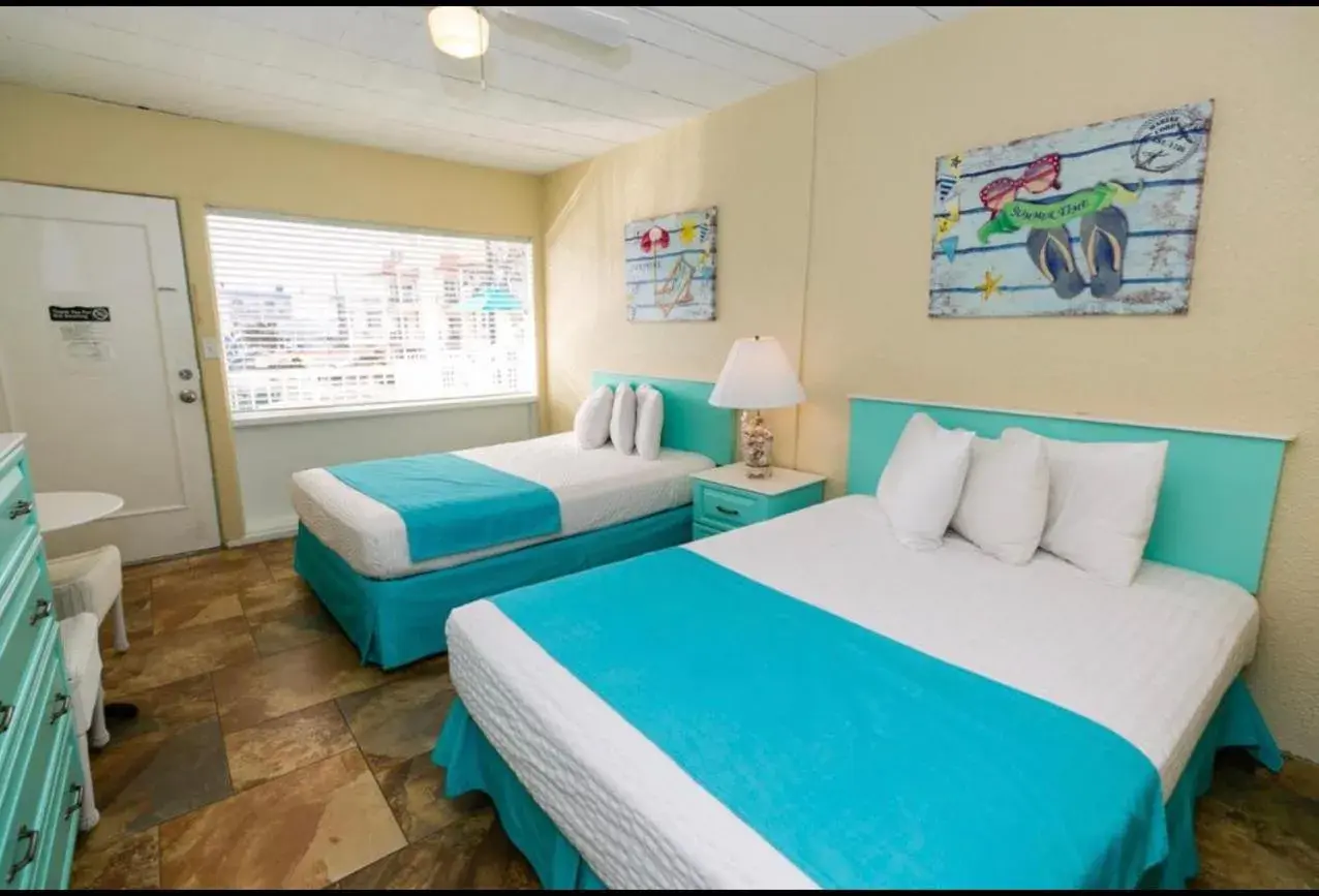 Bed in Aztec Motel Wildwood Crest Beach Bed in Aztec Motel Wildwood Crest Beach