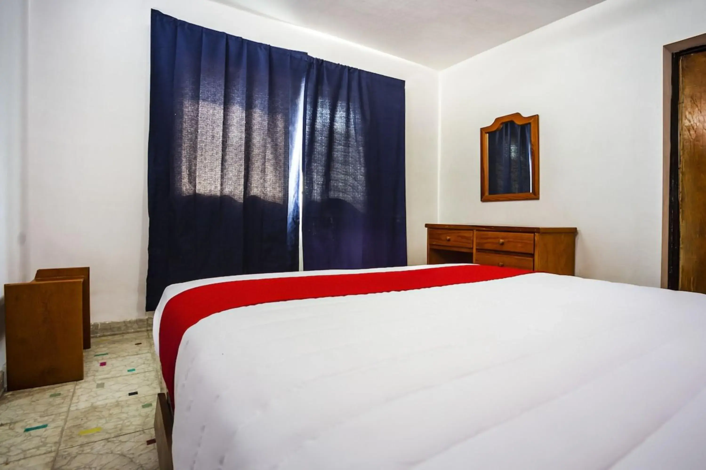 Bedroom, Bed in OYO Hotel Oasis, Matehuala Bedroom, Bed in OYO Hotel Oasis, Matehuala