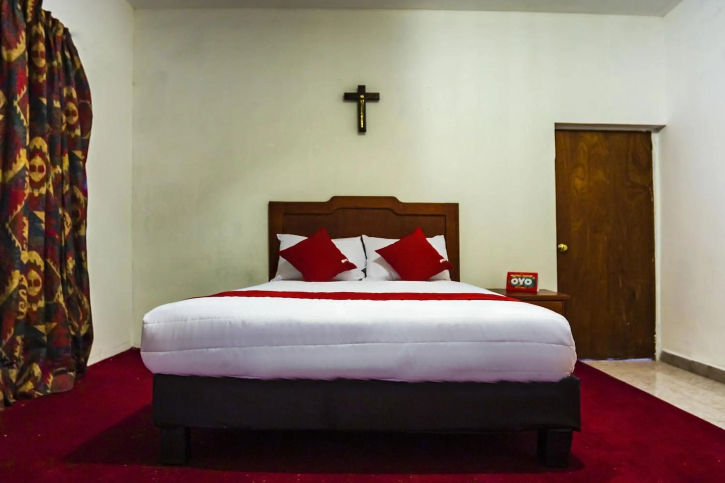 Bedroom, Bed in OYO Hotel Oasis, Matehuala