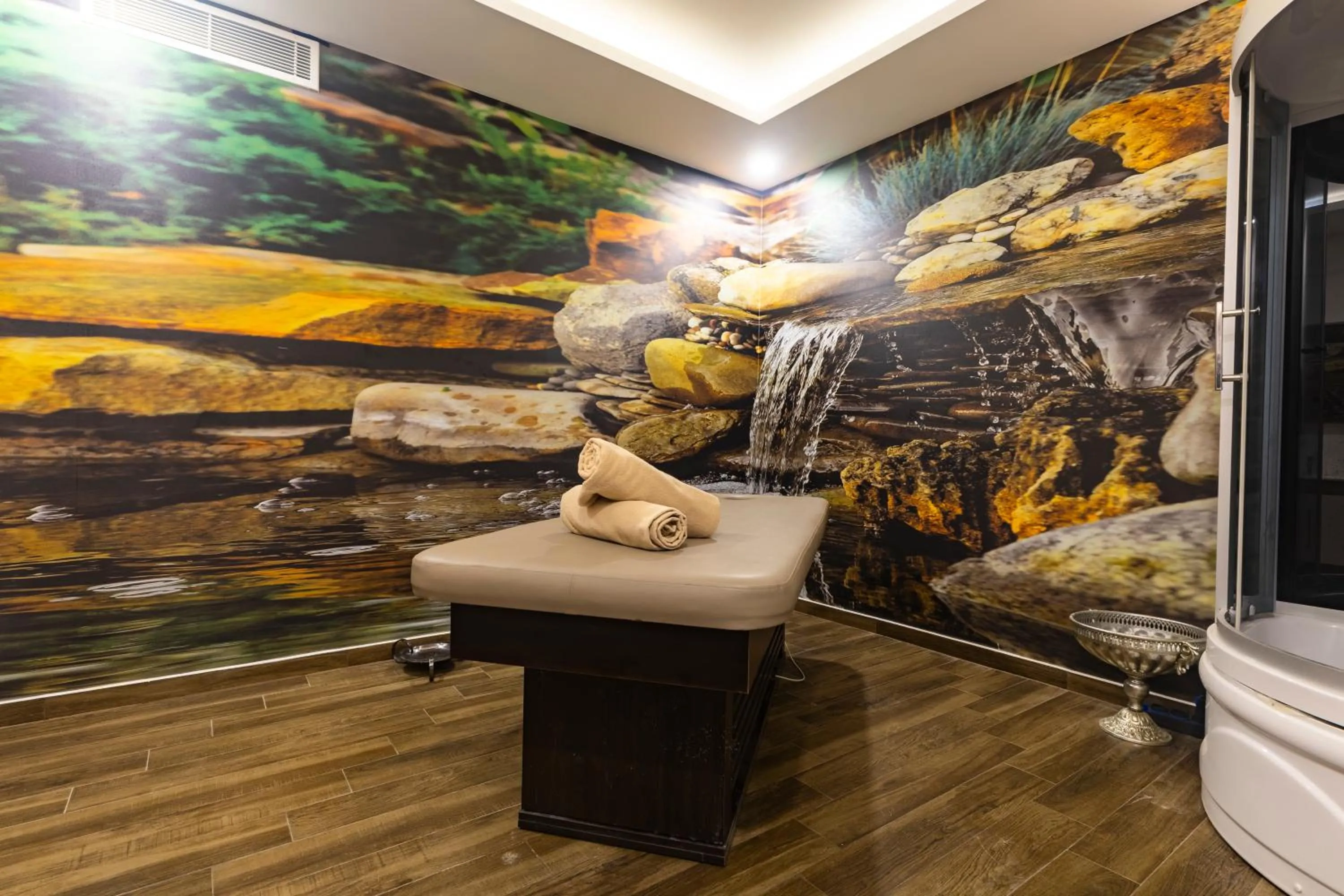 Massage in The Nowness Luxury Hotel & Spa Adulty Only