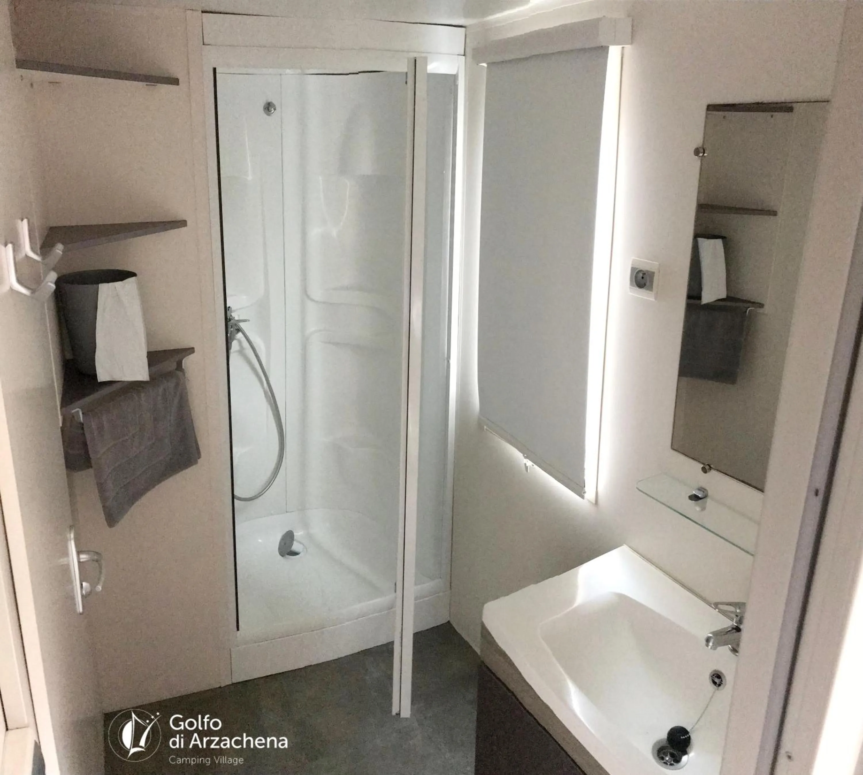 Shower in Villaggio Camping Golfo di Arzachena