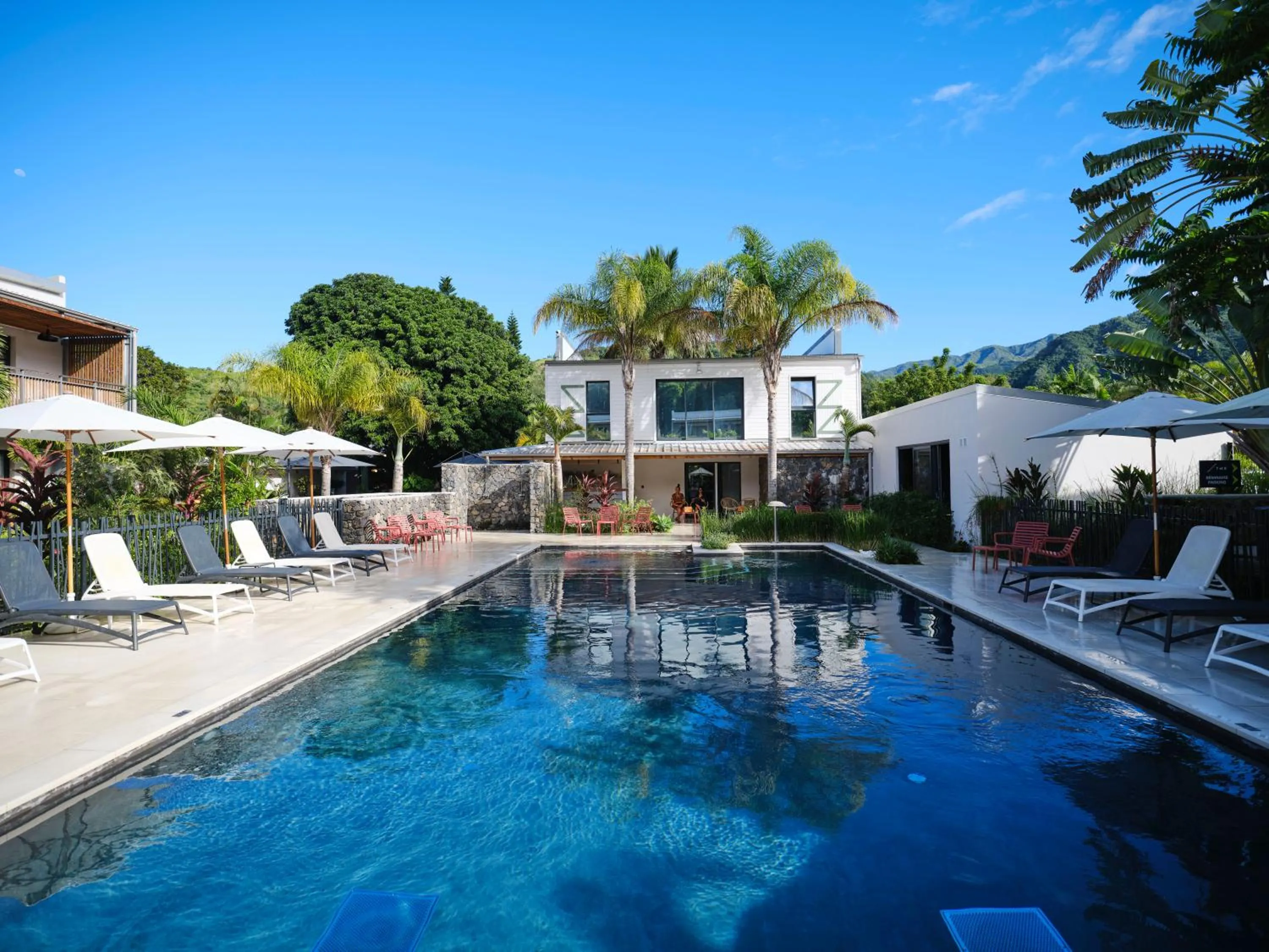 Pool view in Dimitile Hôtel & Spa