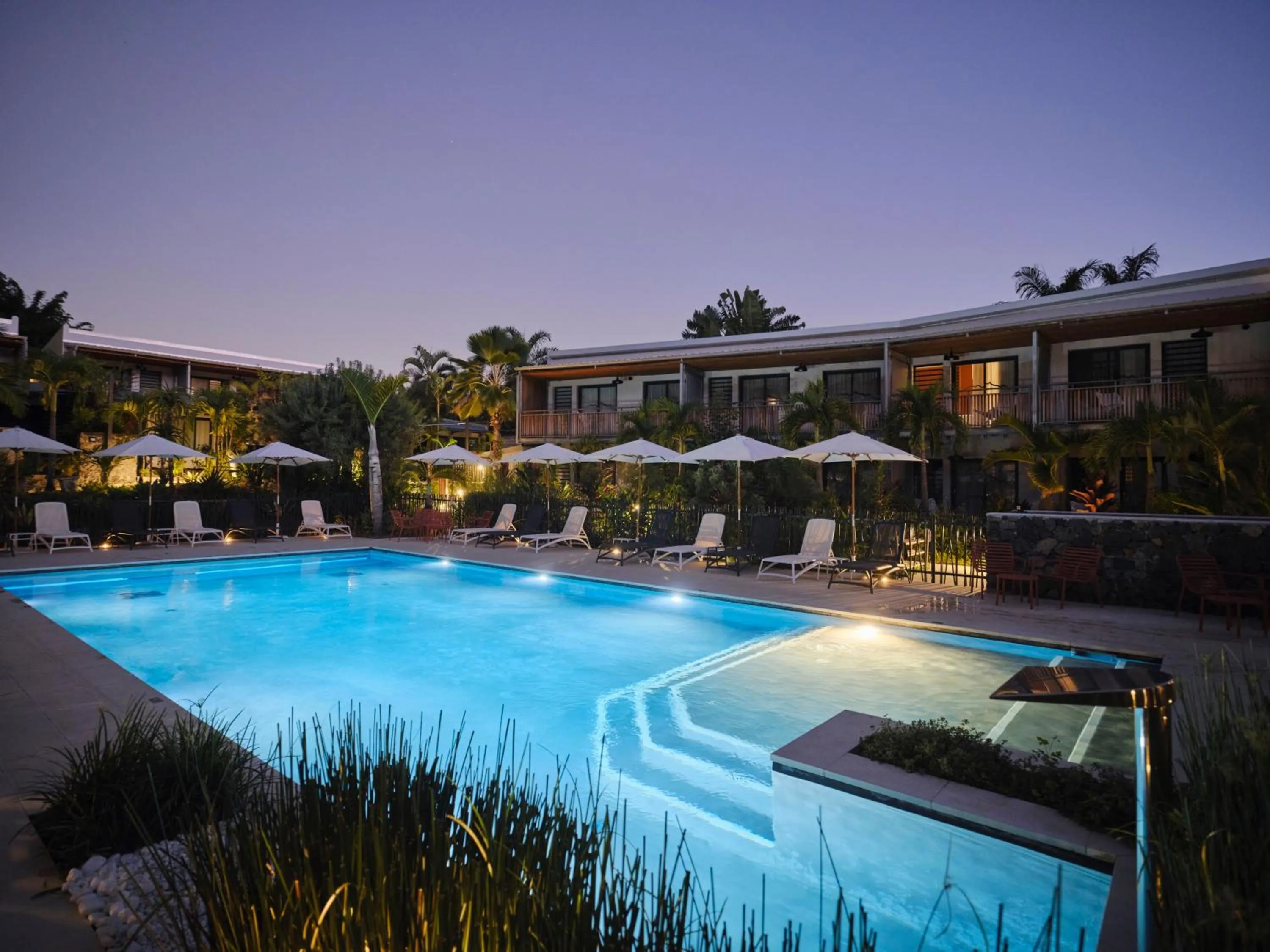 Swimming pool in Dimitile Hôtel & Spa