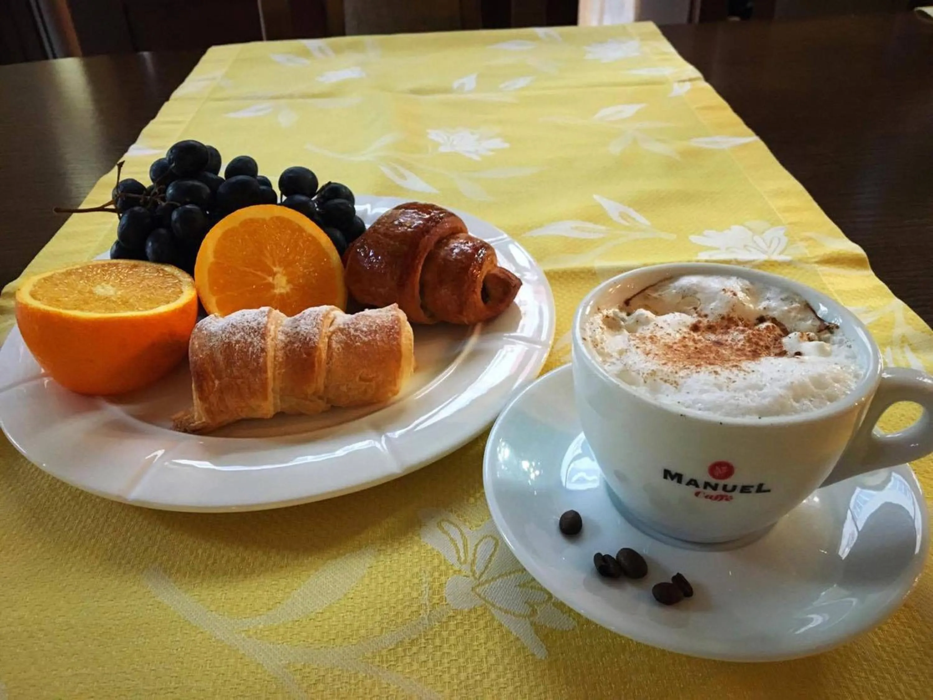 Buffet breakfast in Hotel Irisa