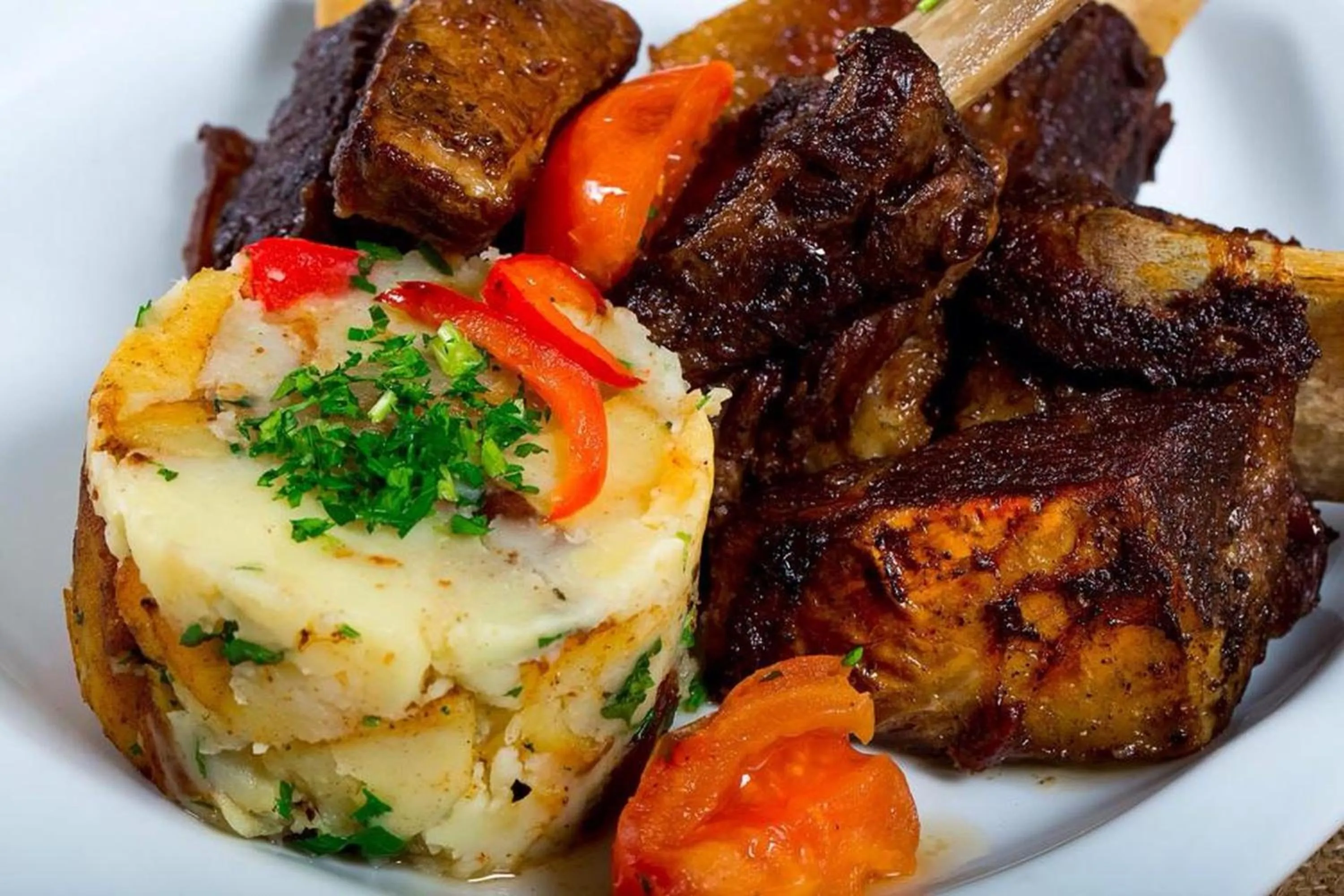 Food and drinks in Hotel Irisa