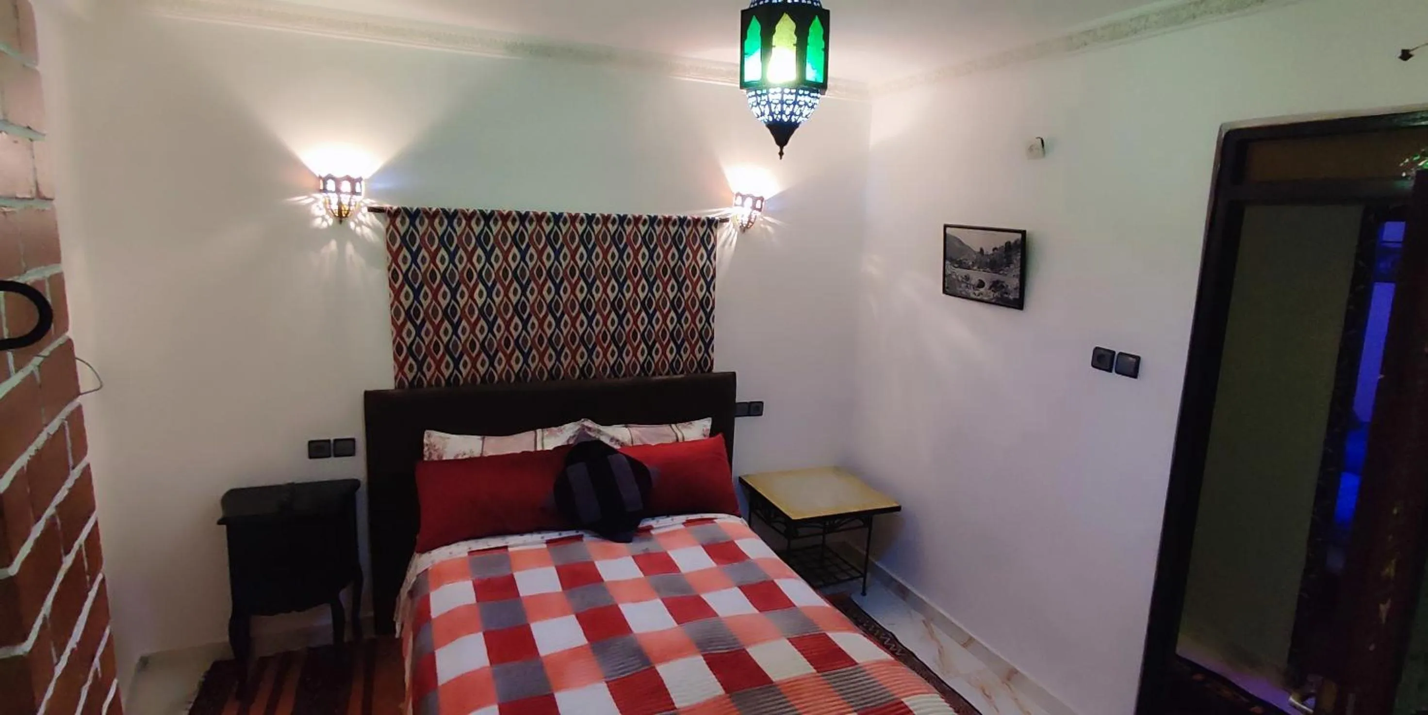 Bed in Al Andaloussiya Diyafa