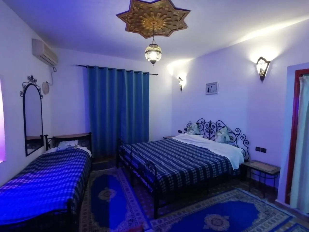 Bed in Al Andaloussiya Diyafa
