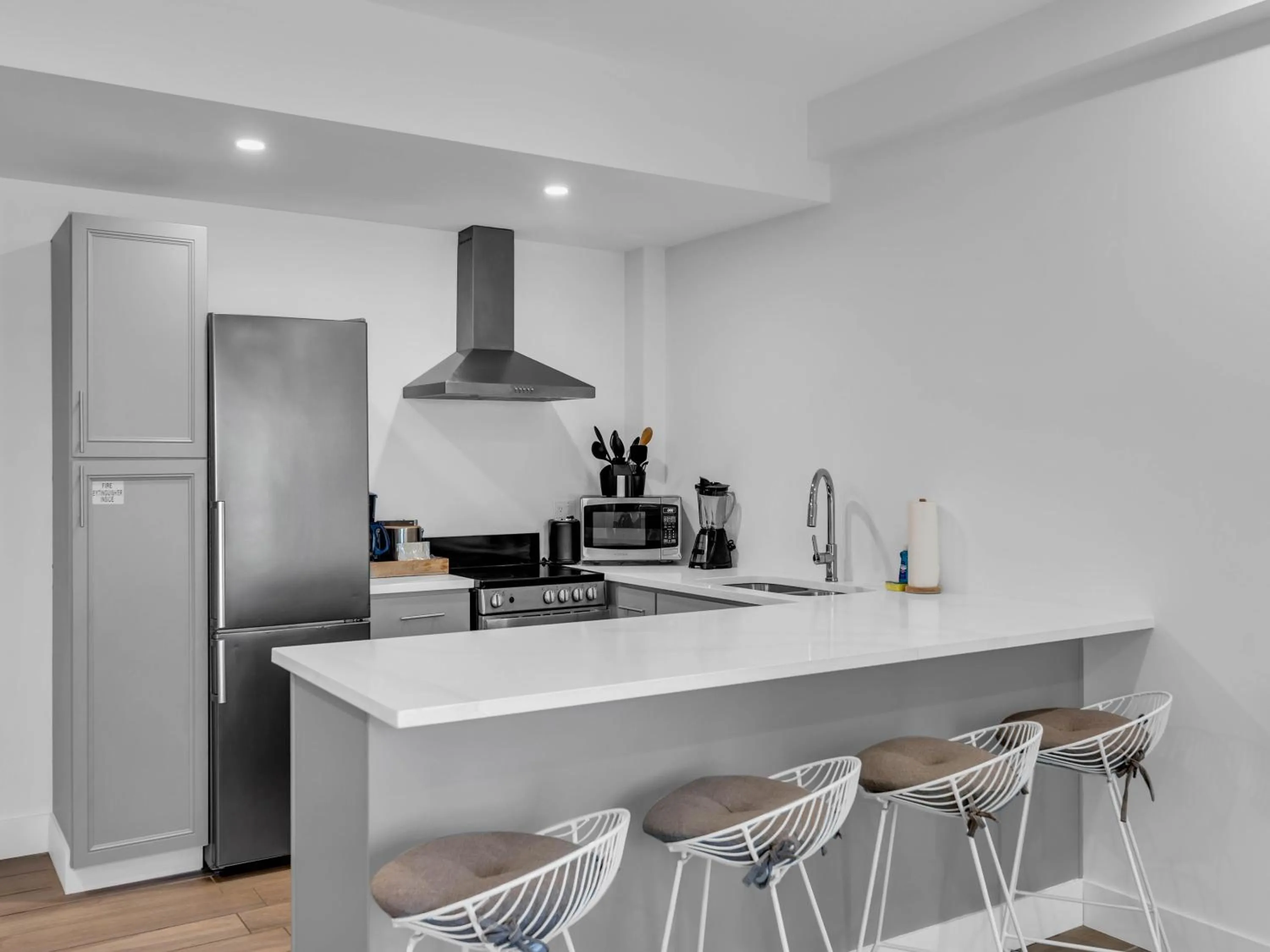 Kitchen or kitchenette in Lime Tree Bay Resort