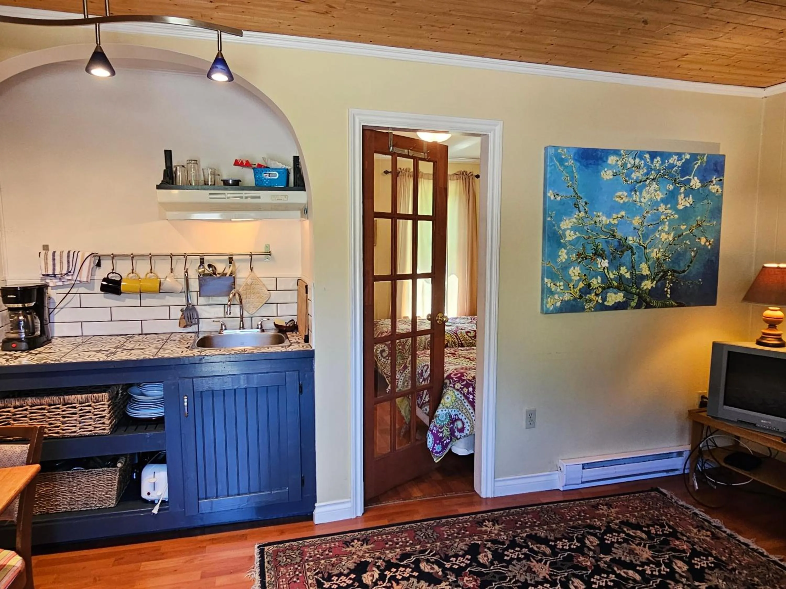 Woodside Inn