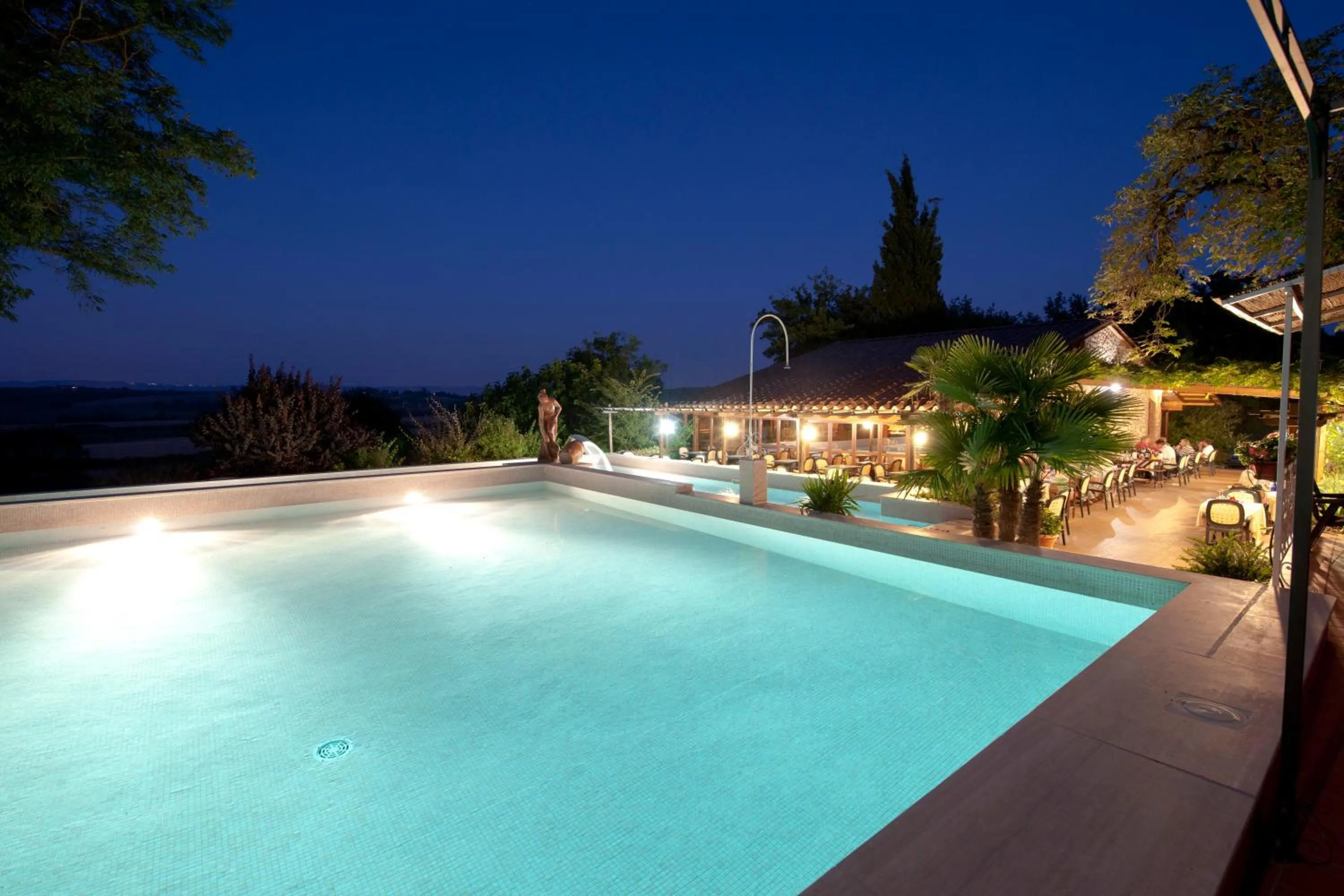 Pool view in Hotel Il Pietreto