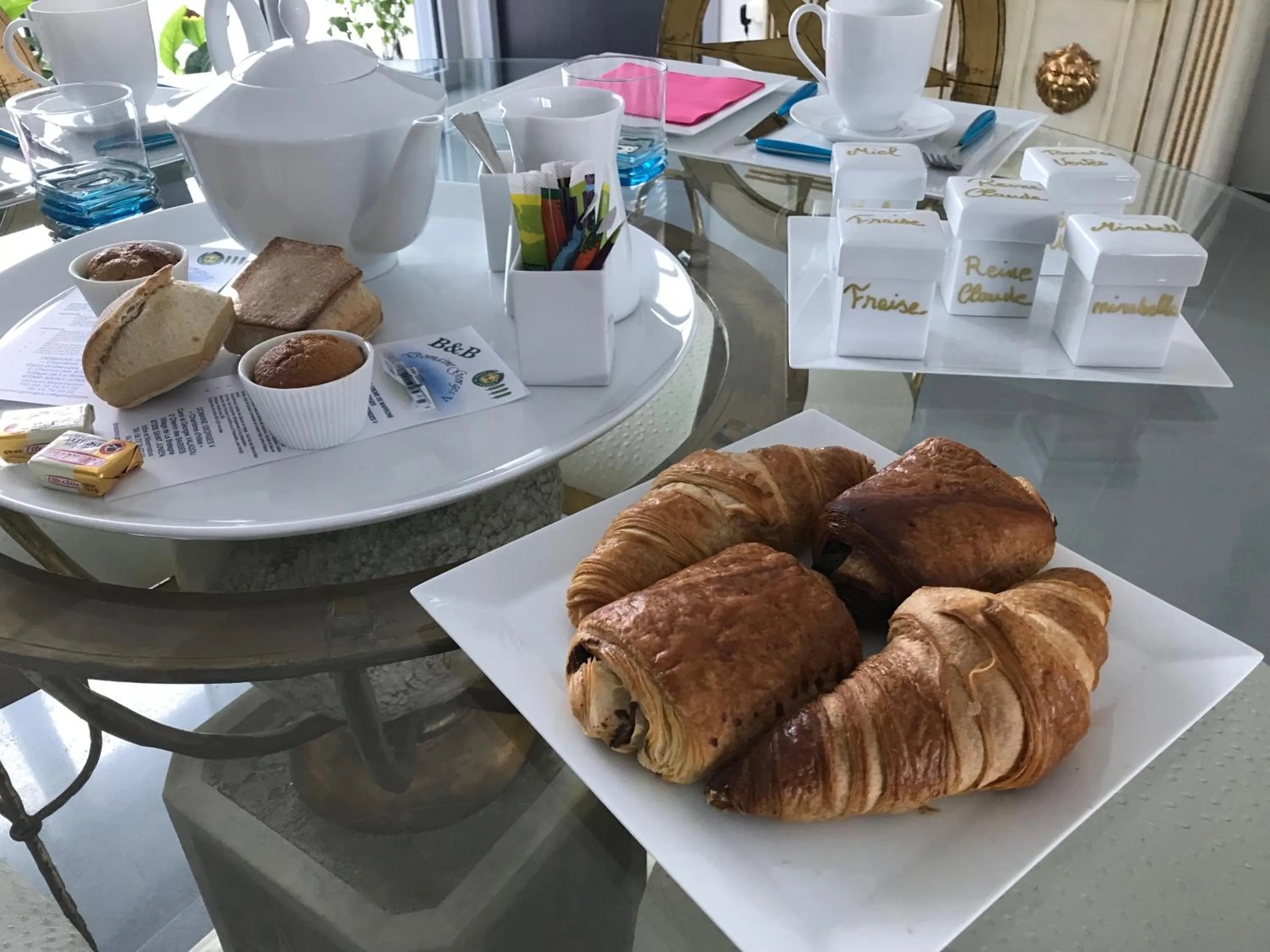 Food and drinks in Domaine Georges V