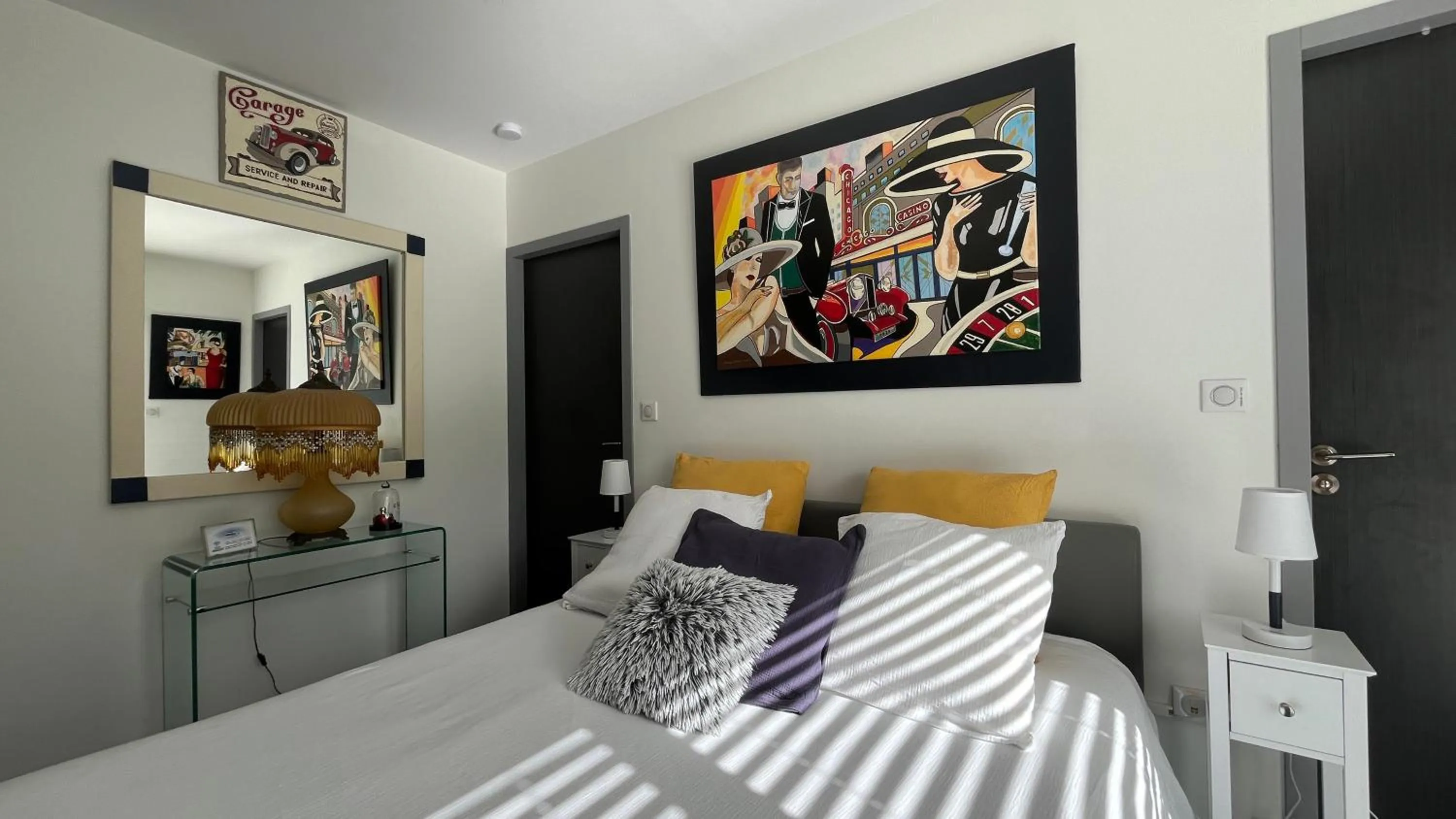 Bed in Domaine Georges V