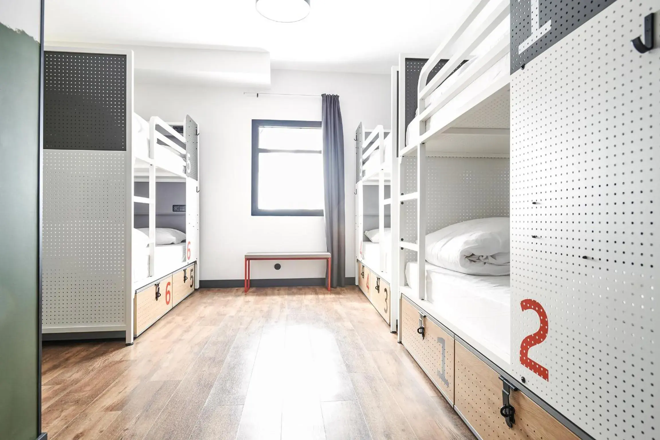 Bed in Generator Madrid Bed in Generator Madrid