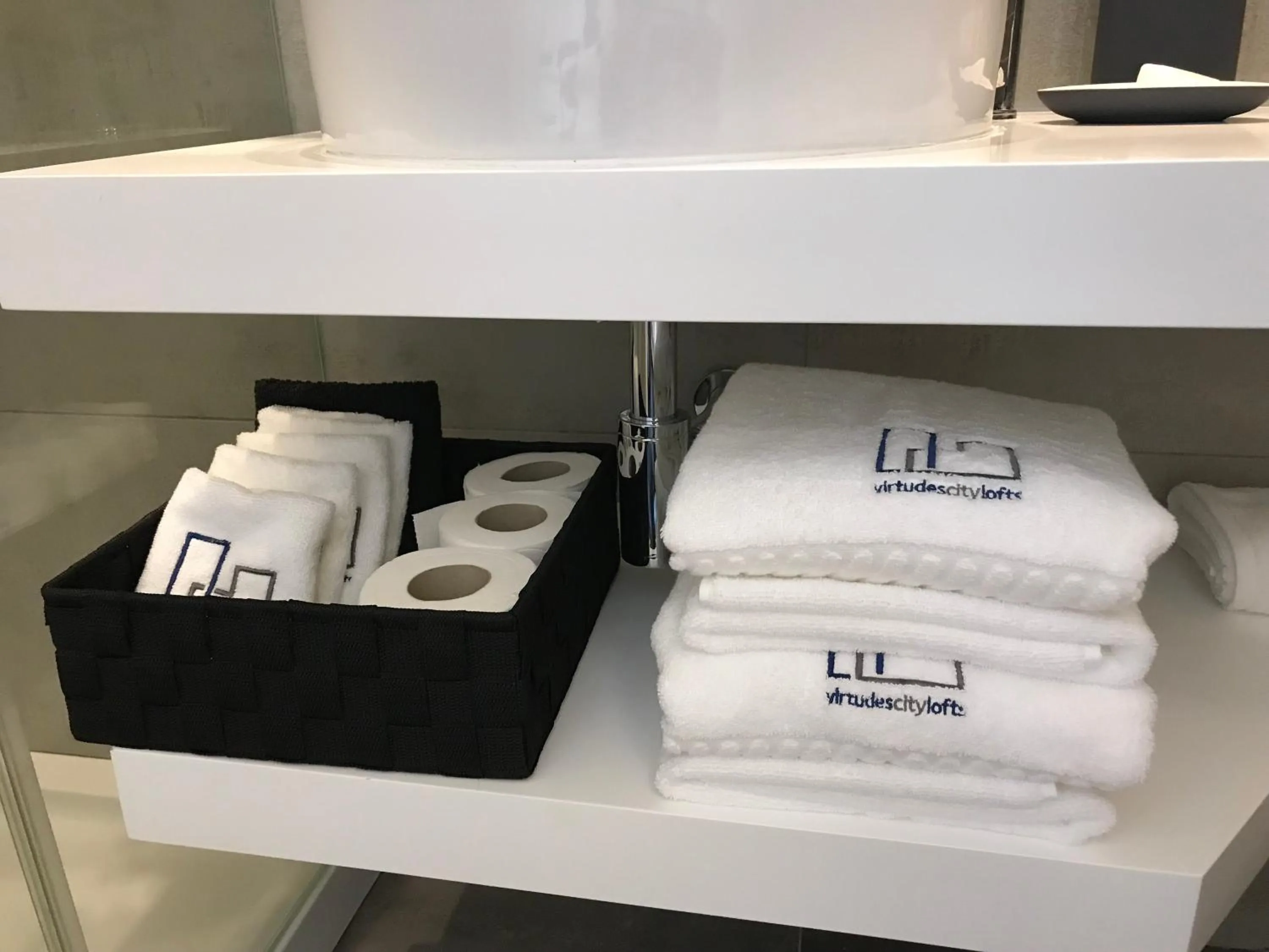 Bathroom in Virtudes City Lofts