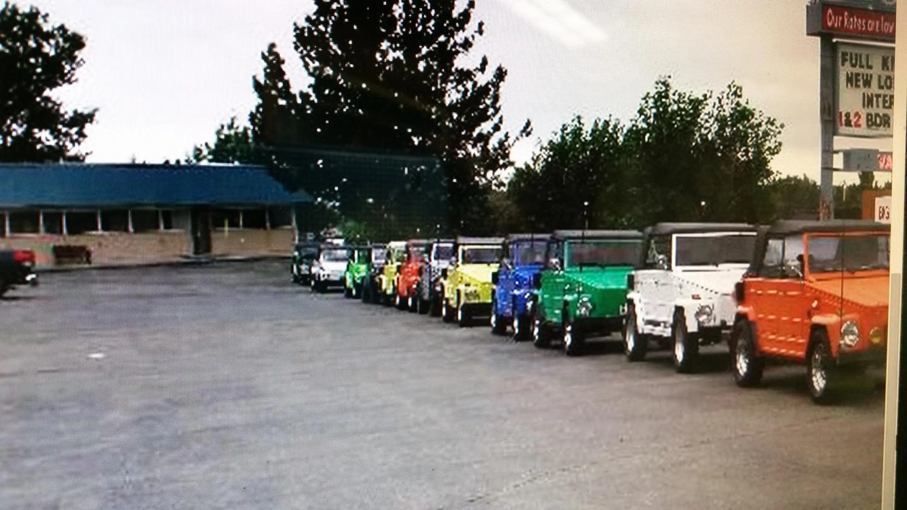 Day in Parkway Motel & European Lodges