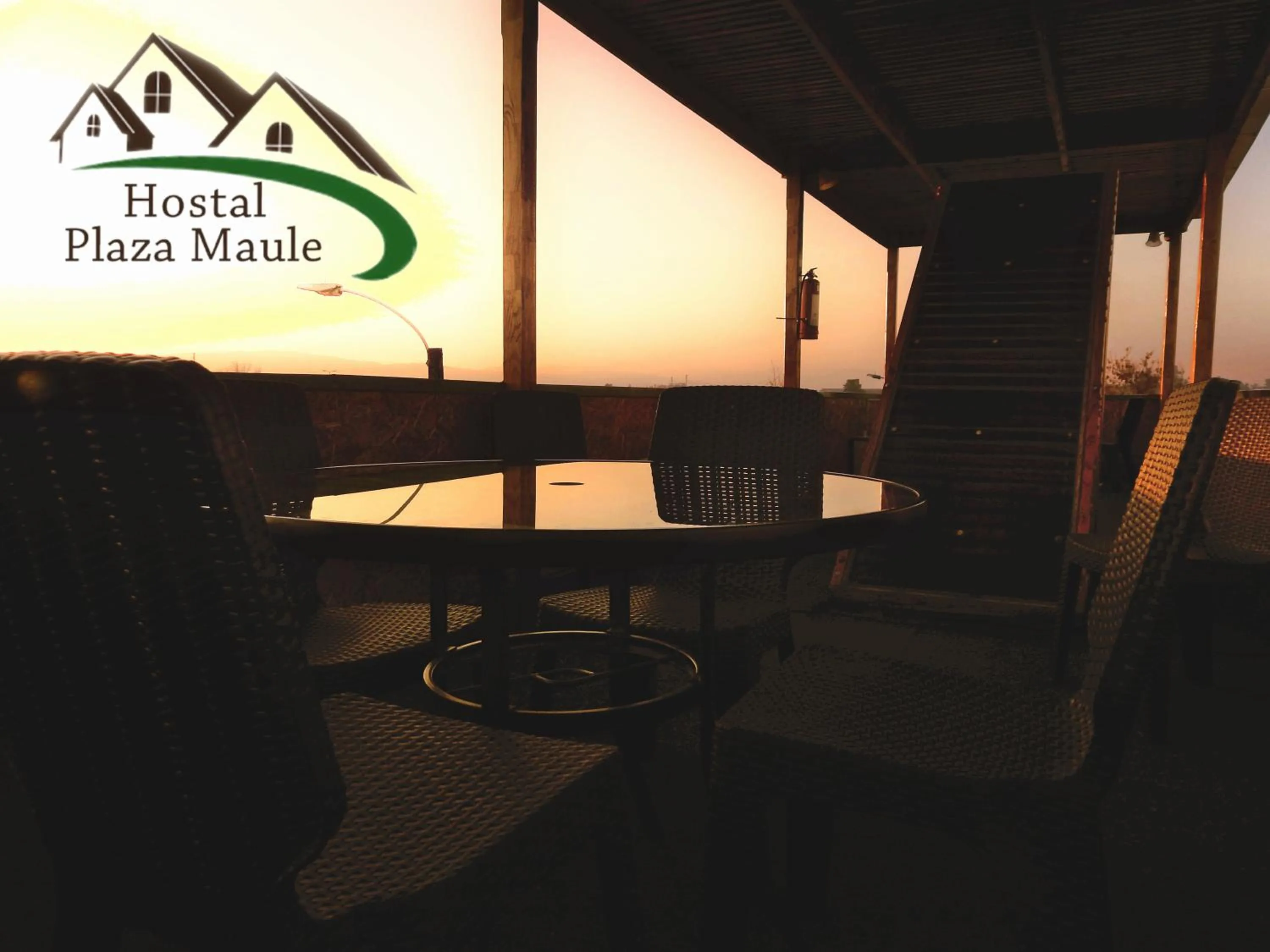 Balcony/Terrace in Hostal Plaza Maule