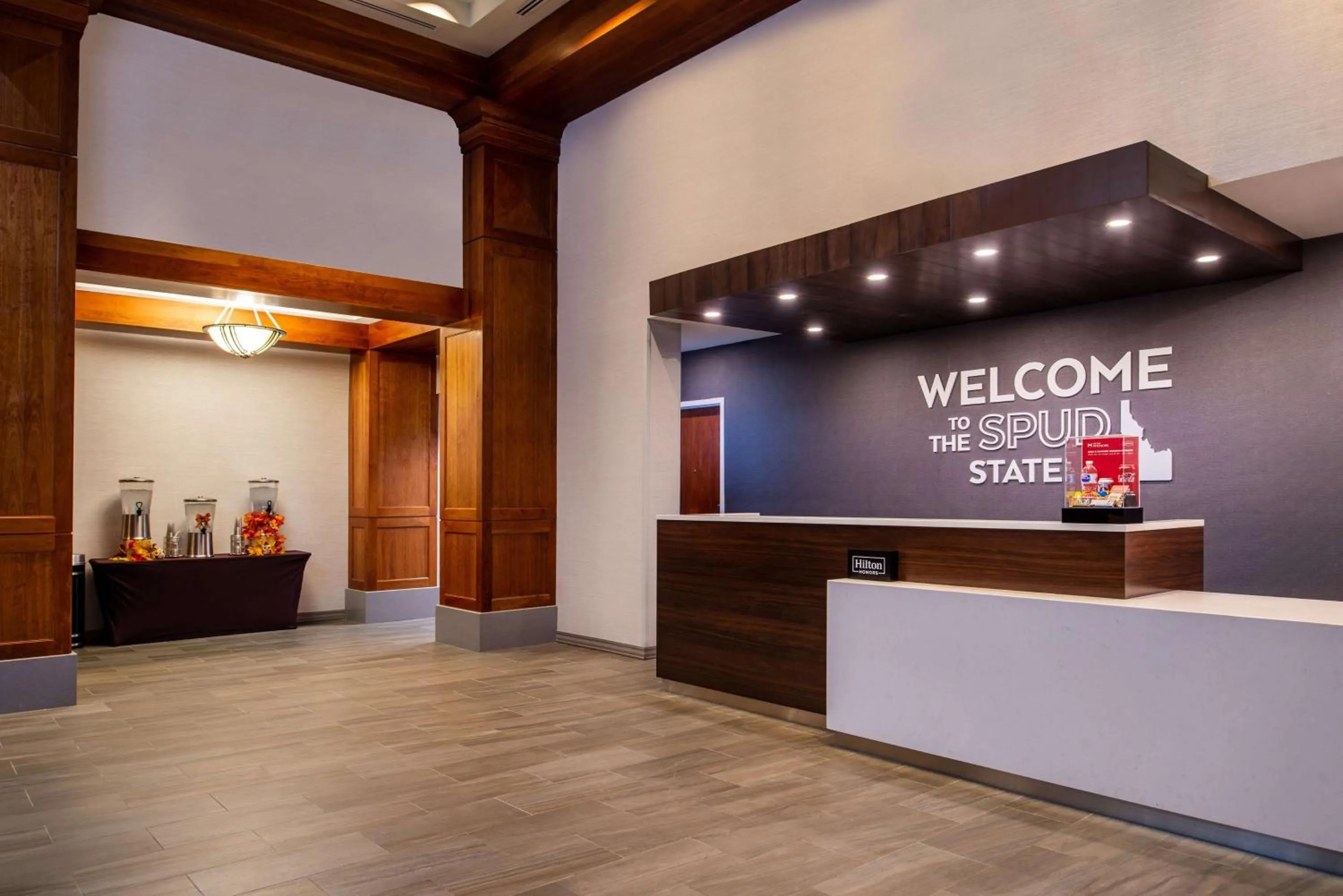 Lobby or reception in Hampton Inn & Suites Boise/Spectrum
