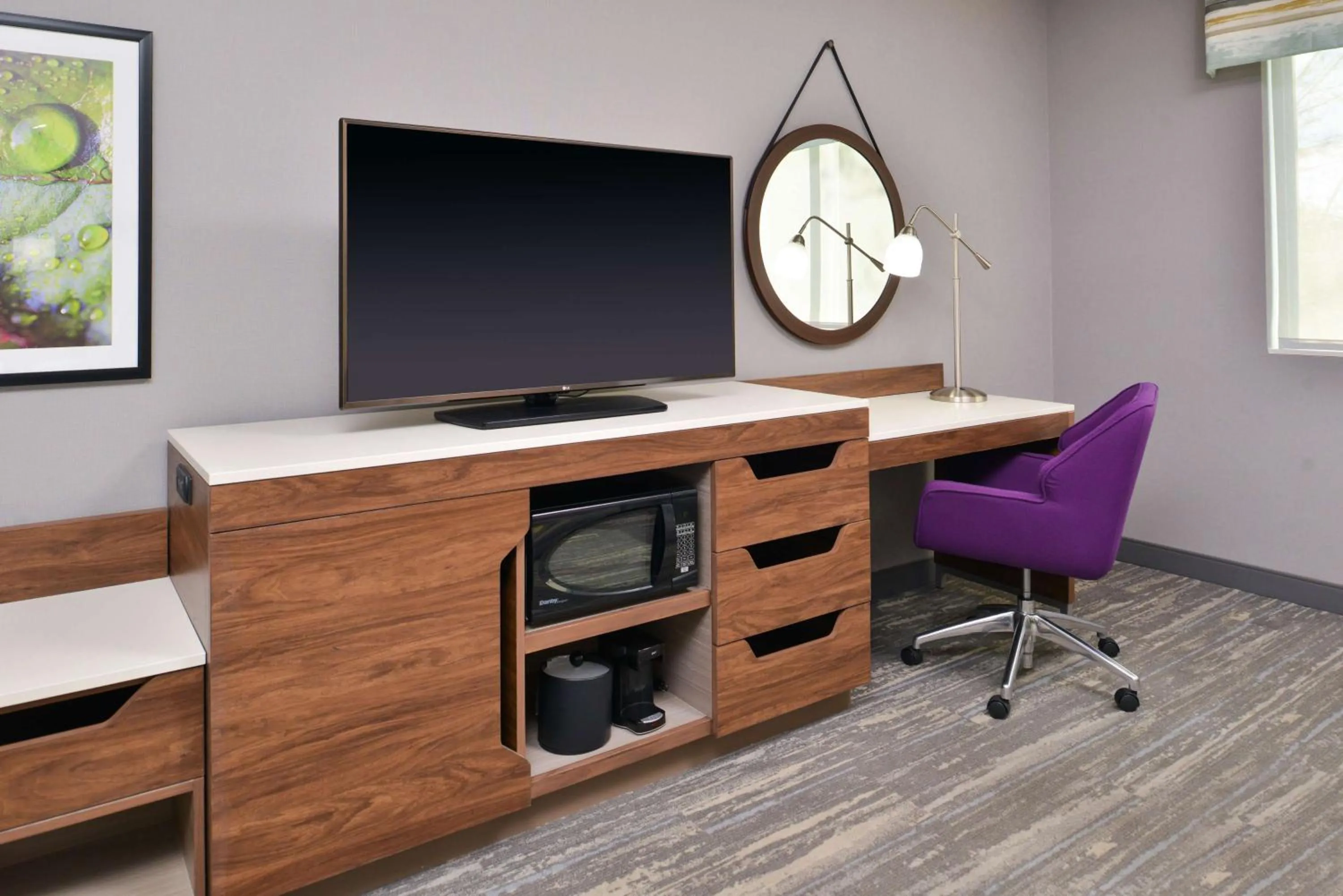 Bedroom in Hampton Inn & Suites Boise/Spectrum