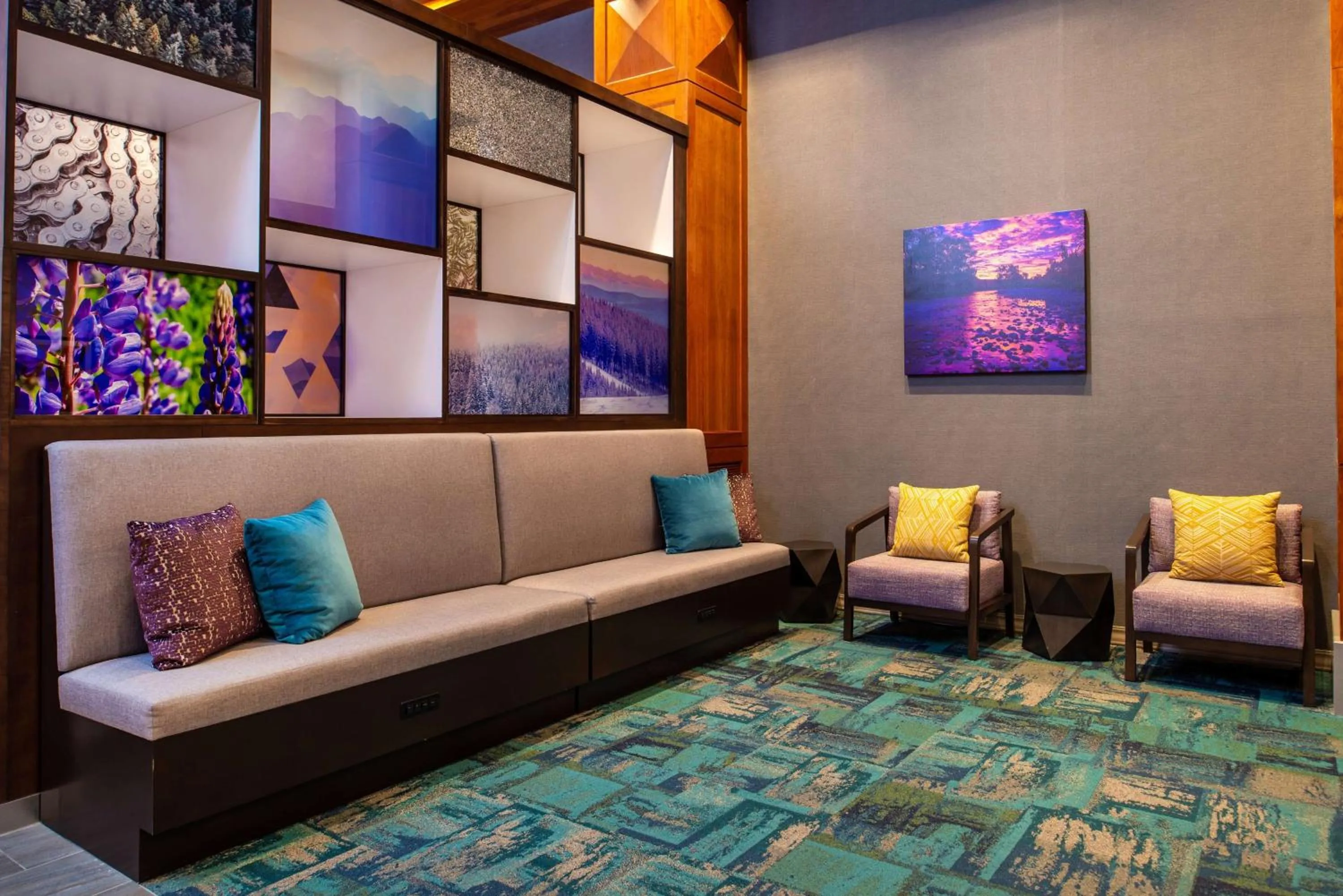 Lobby or reception in Hampton Inn & Suites Boise/Spectrum