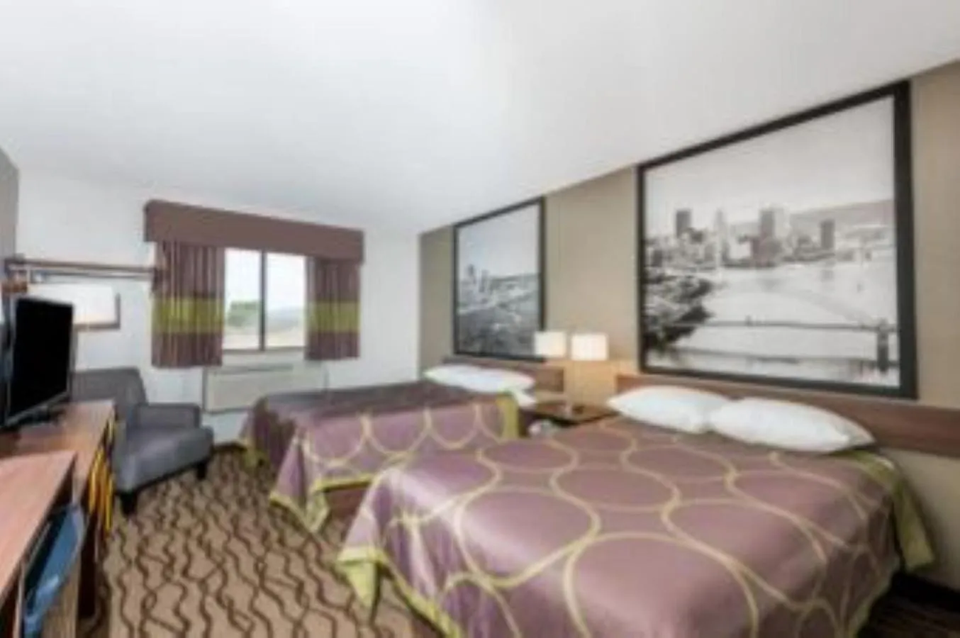 Bed in Super 8 by Wyndham Bedford