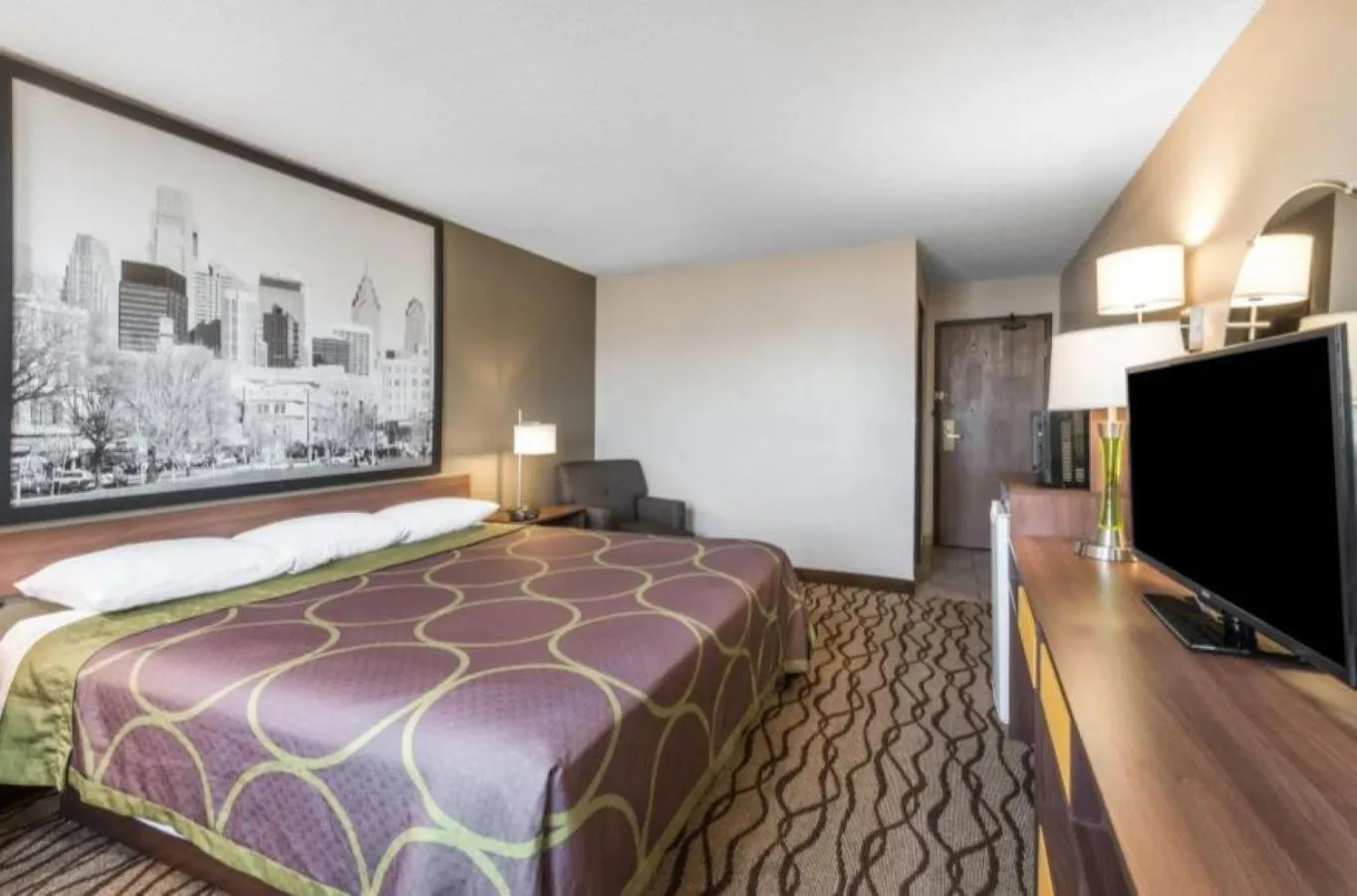 Bed in Super 8 by Wyndham Bedford