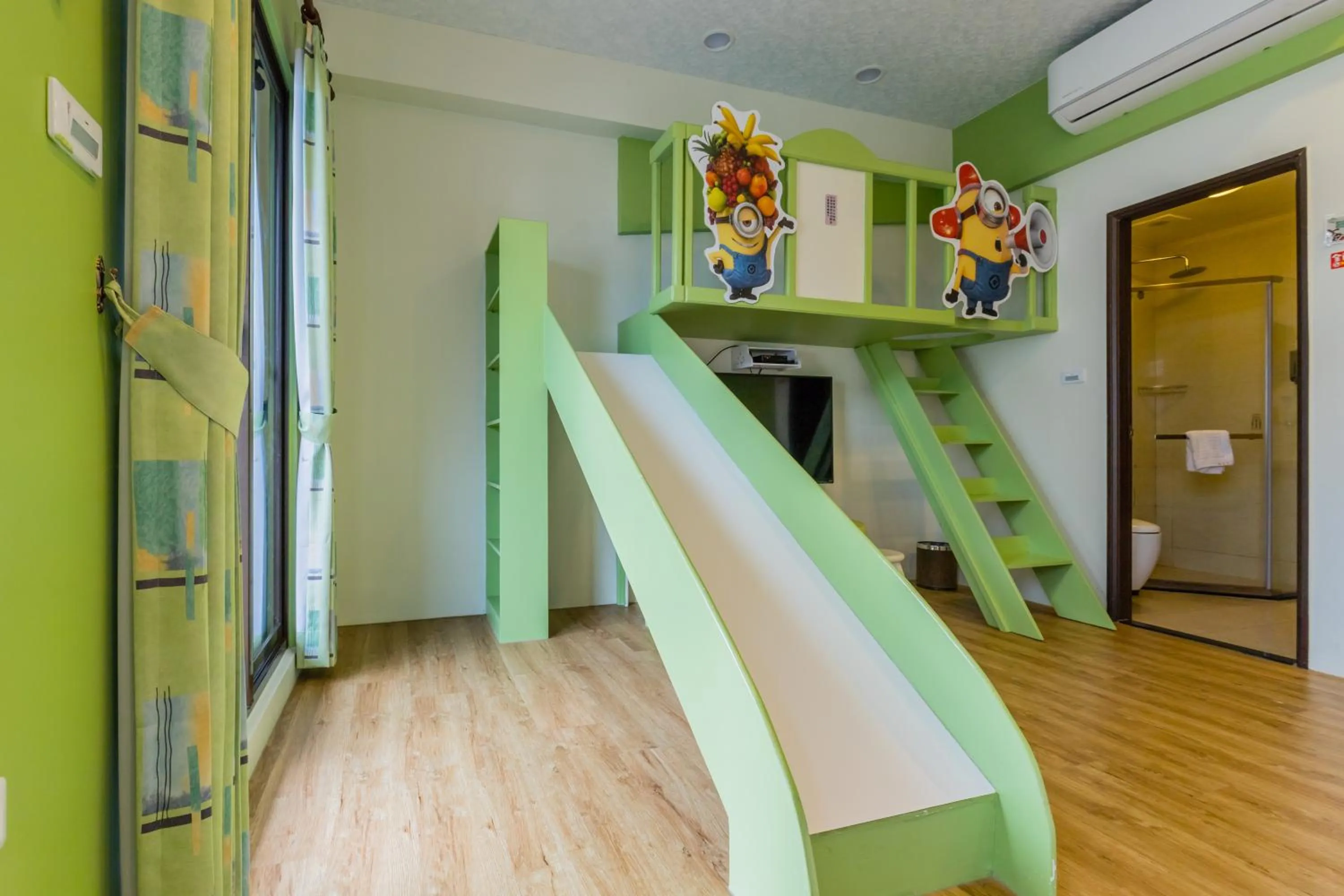 Bedroom in The Hide Bed and breakfast