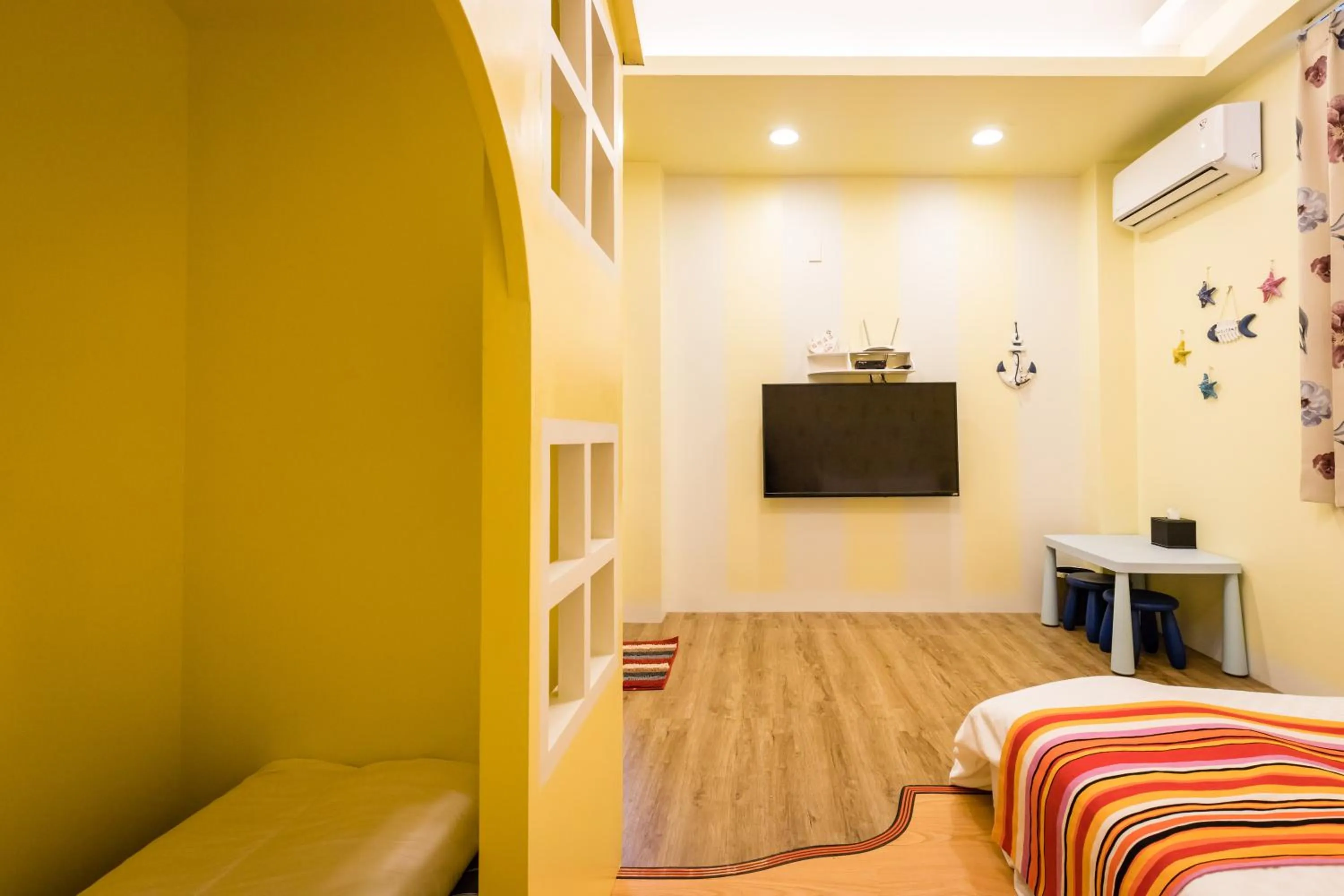 Bedroom in The Hide Bed and breakfast