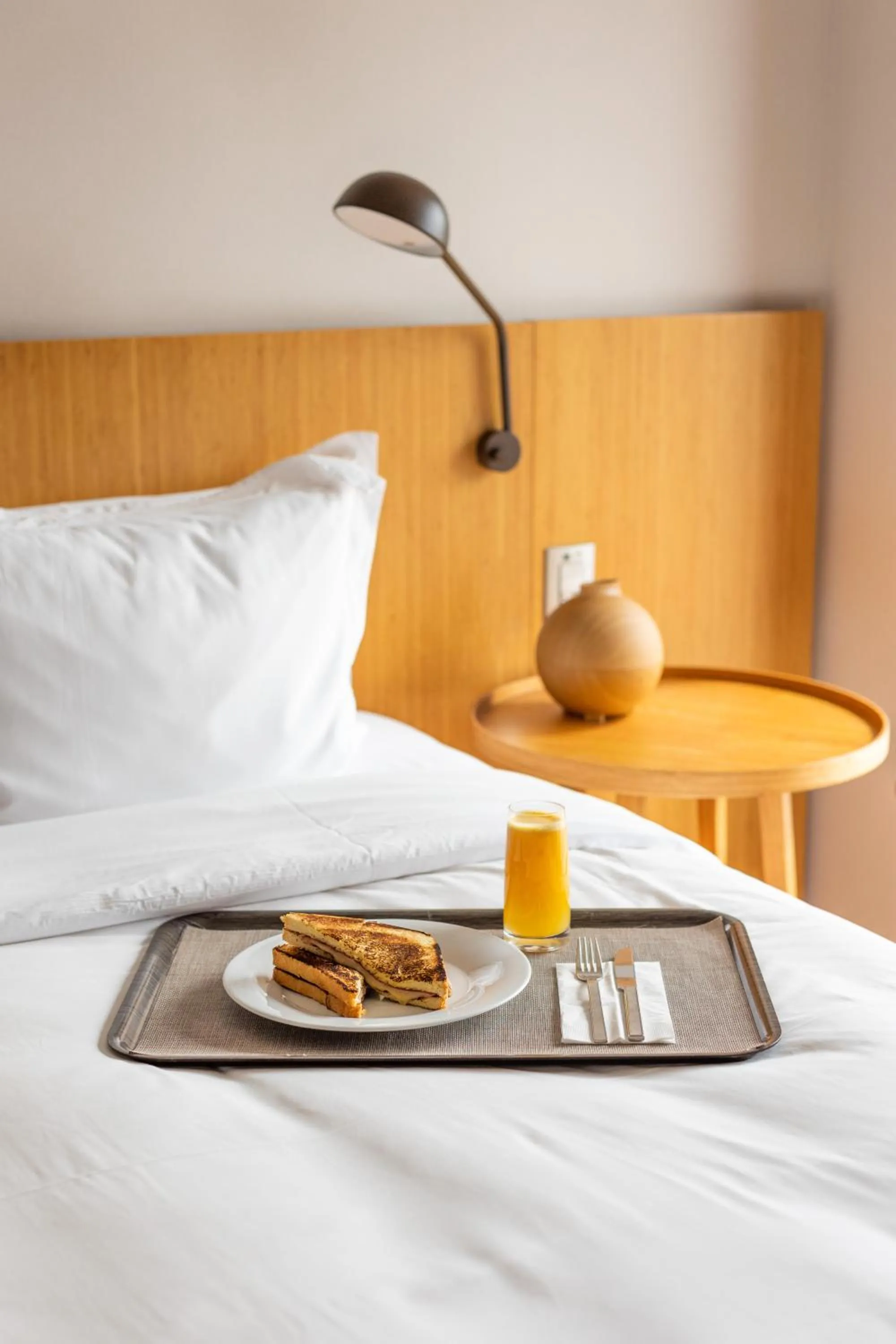 Food close-up, Bed in B Hotel Brasilia