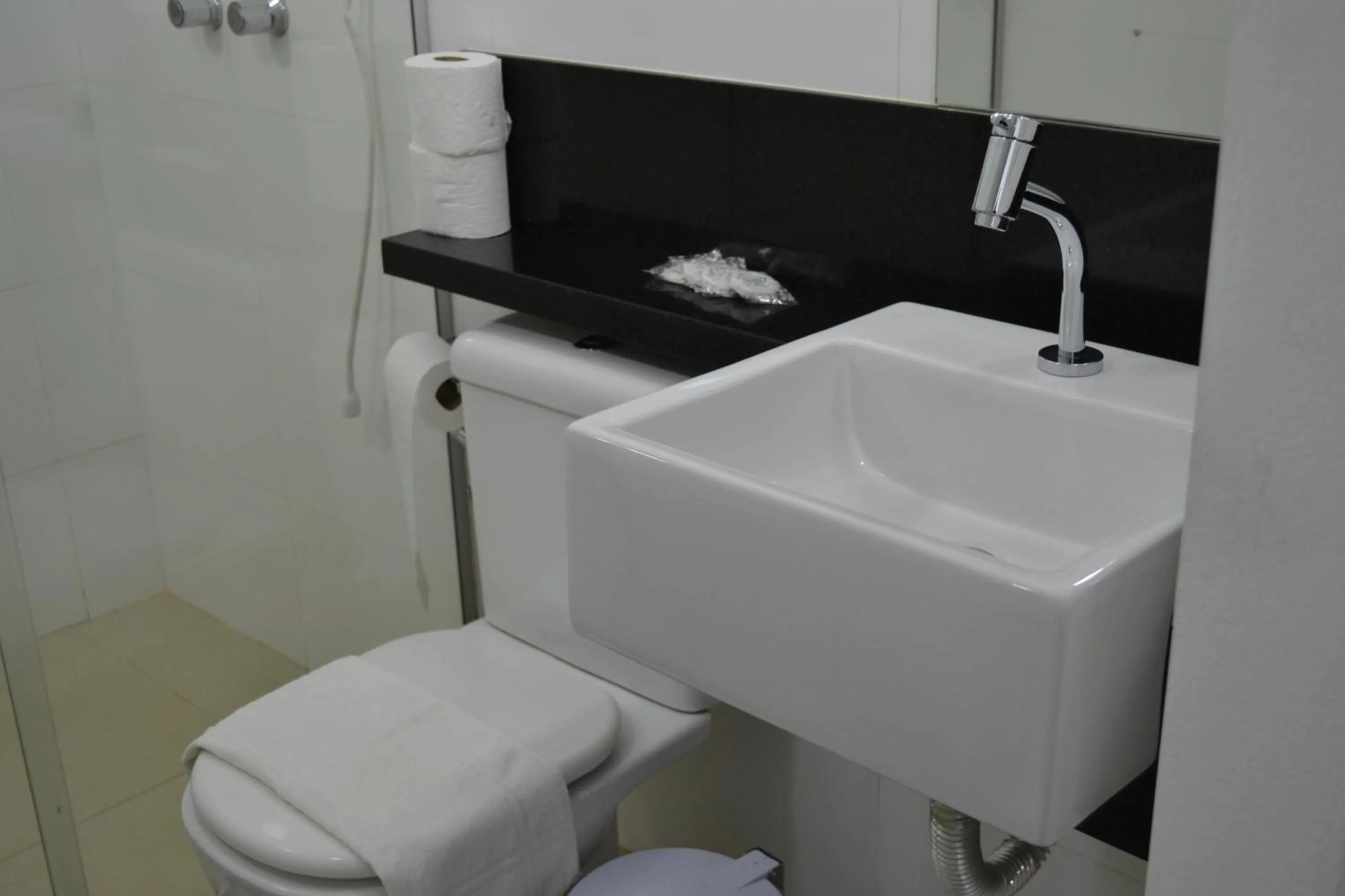 Bathroom in Pousada Suítes do Lago
