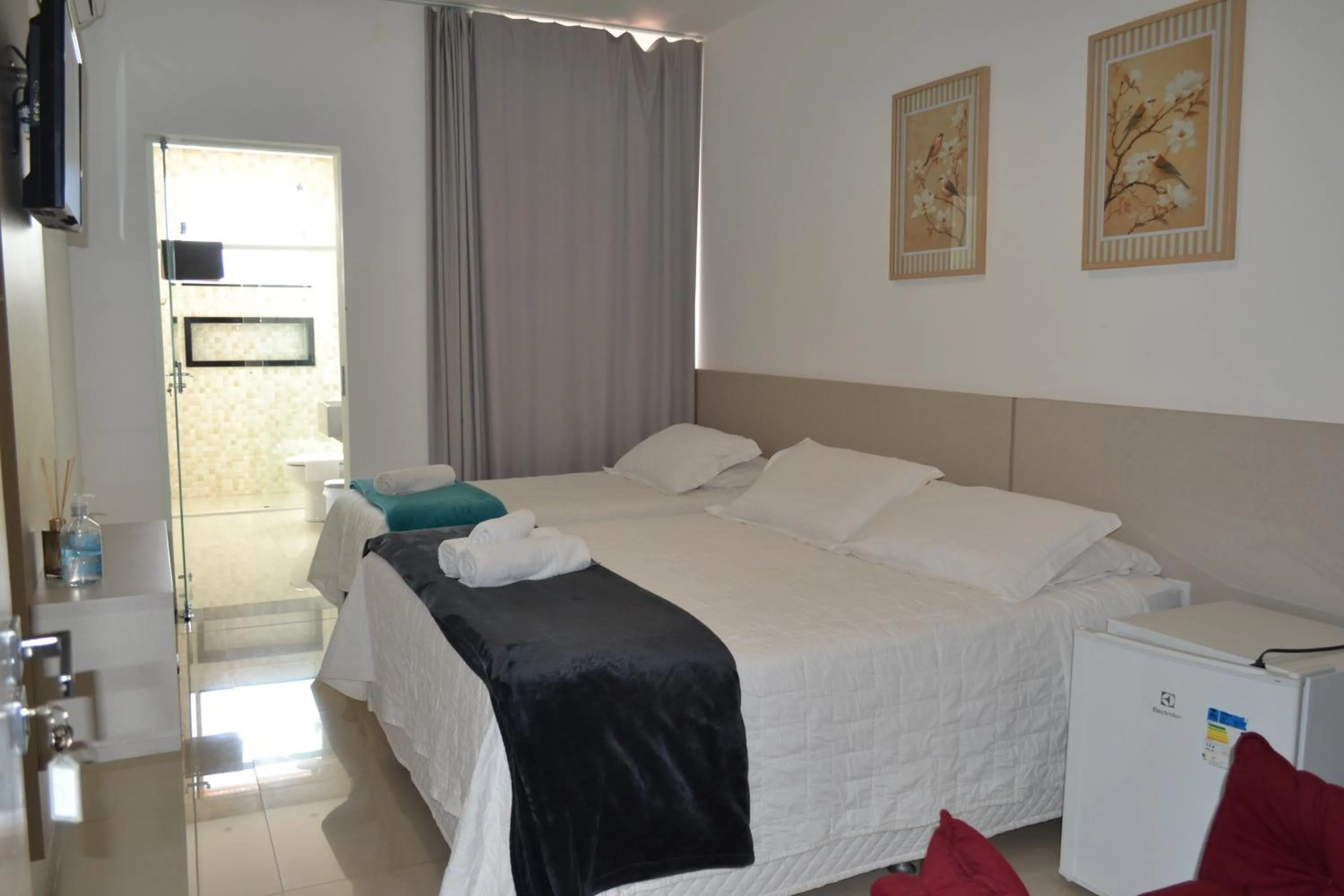 Bedroom, Bed in Pousada Suítes do Lago