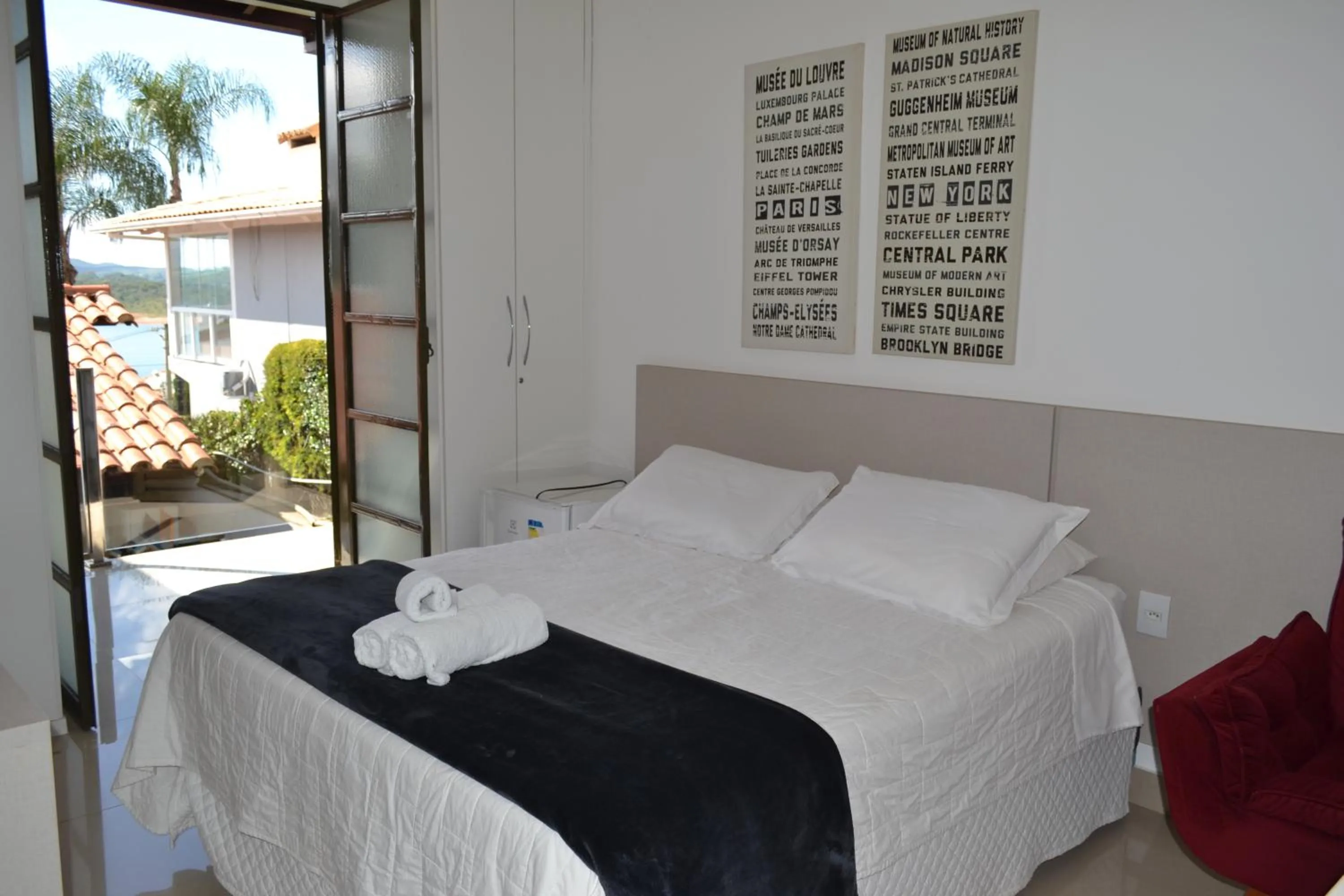 Bedroom, Bed in Pousada Suítes do Lago
