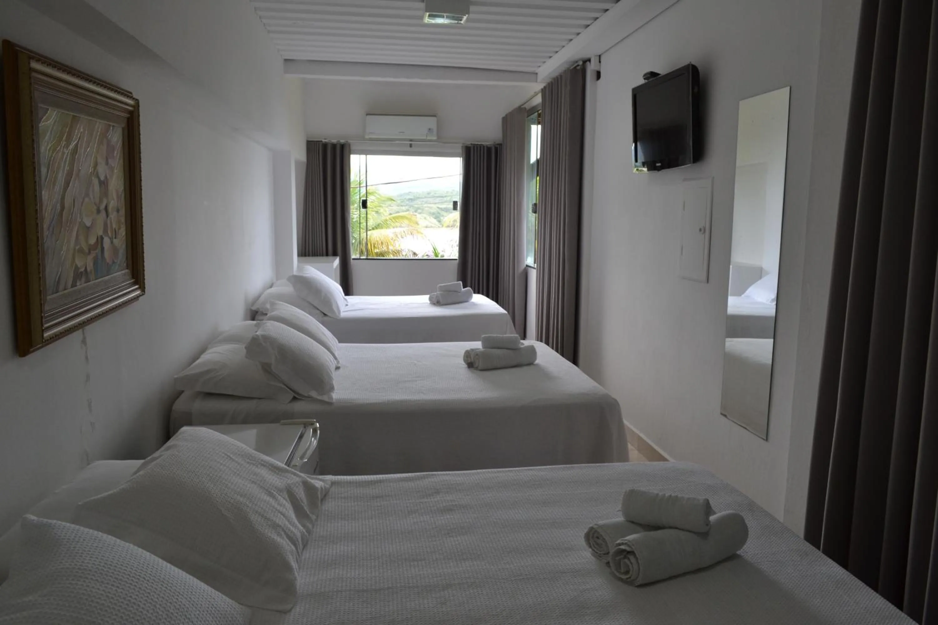 Bedroom, Bed in Pousada Suítes do Lago