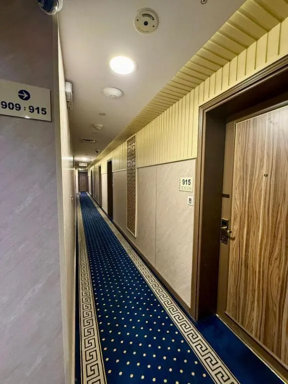 Photo of the whole room in Golden Tulip Al-Zahabi
