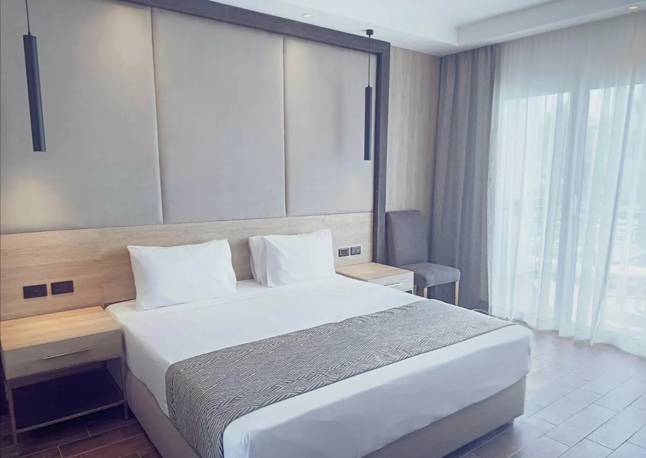 Bed in Panorama Naama Heights